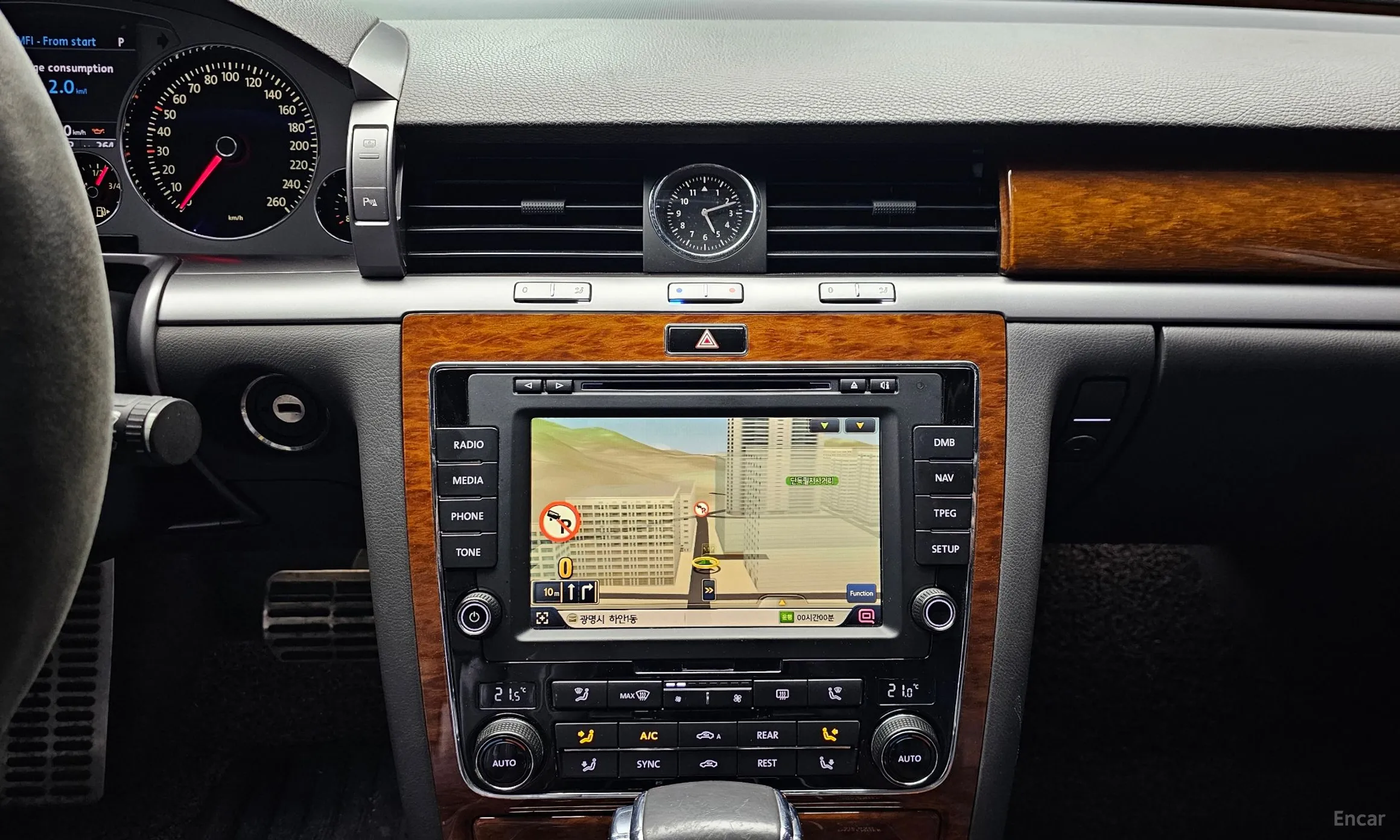 Volkswagen Phyton превью 16
