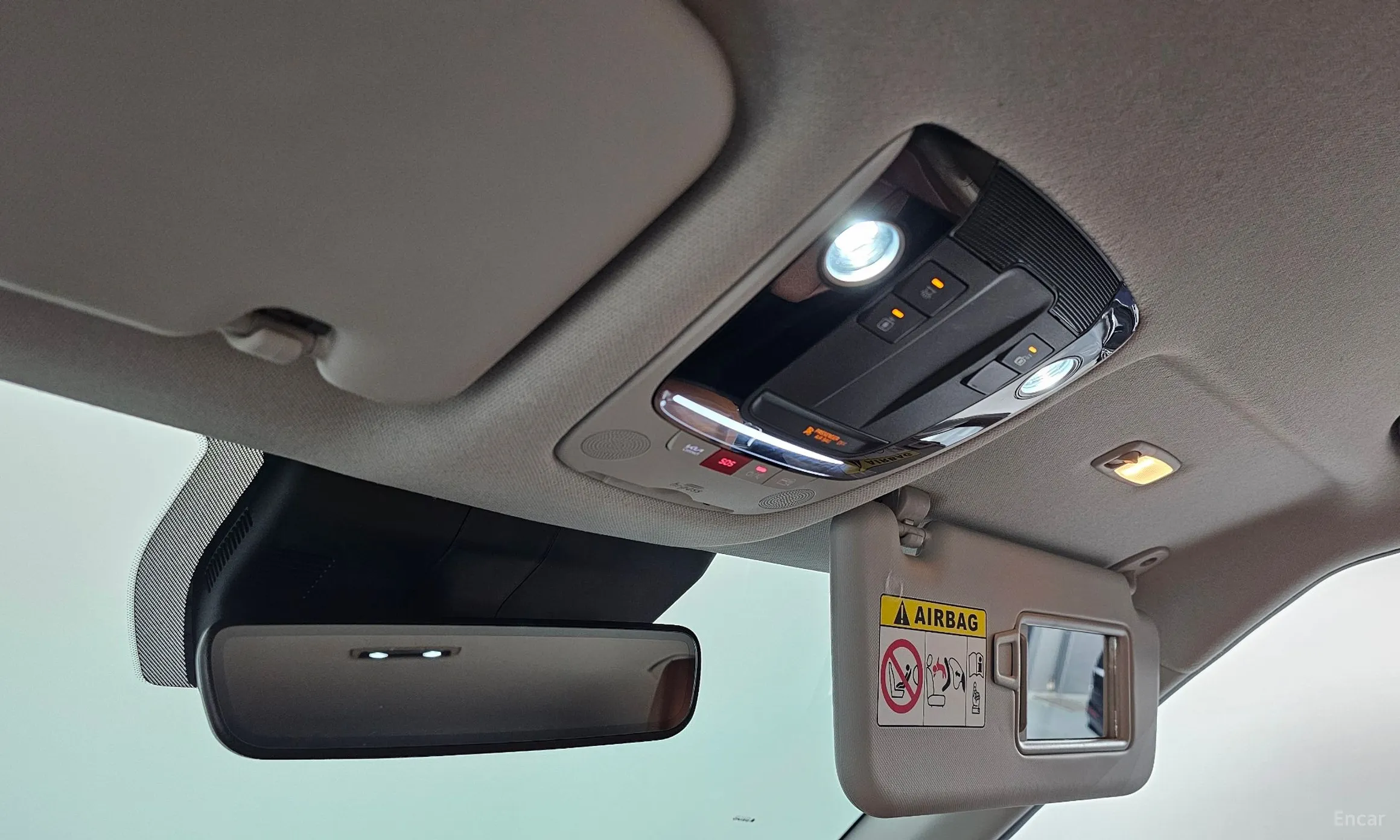Kia Seltos превью 16
