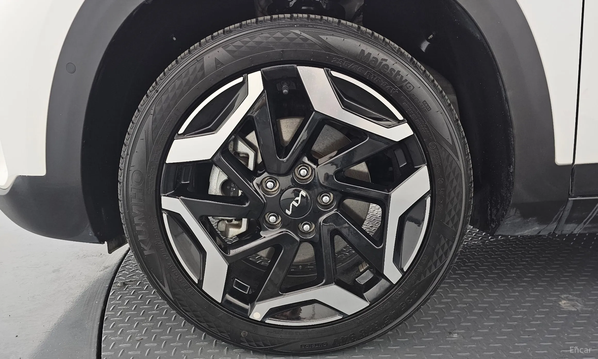 Kia Seltos превью 5