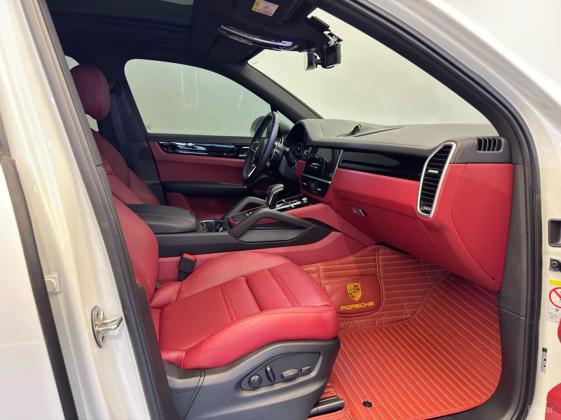 Porsche Cayenne (PO536) превью 9