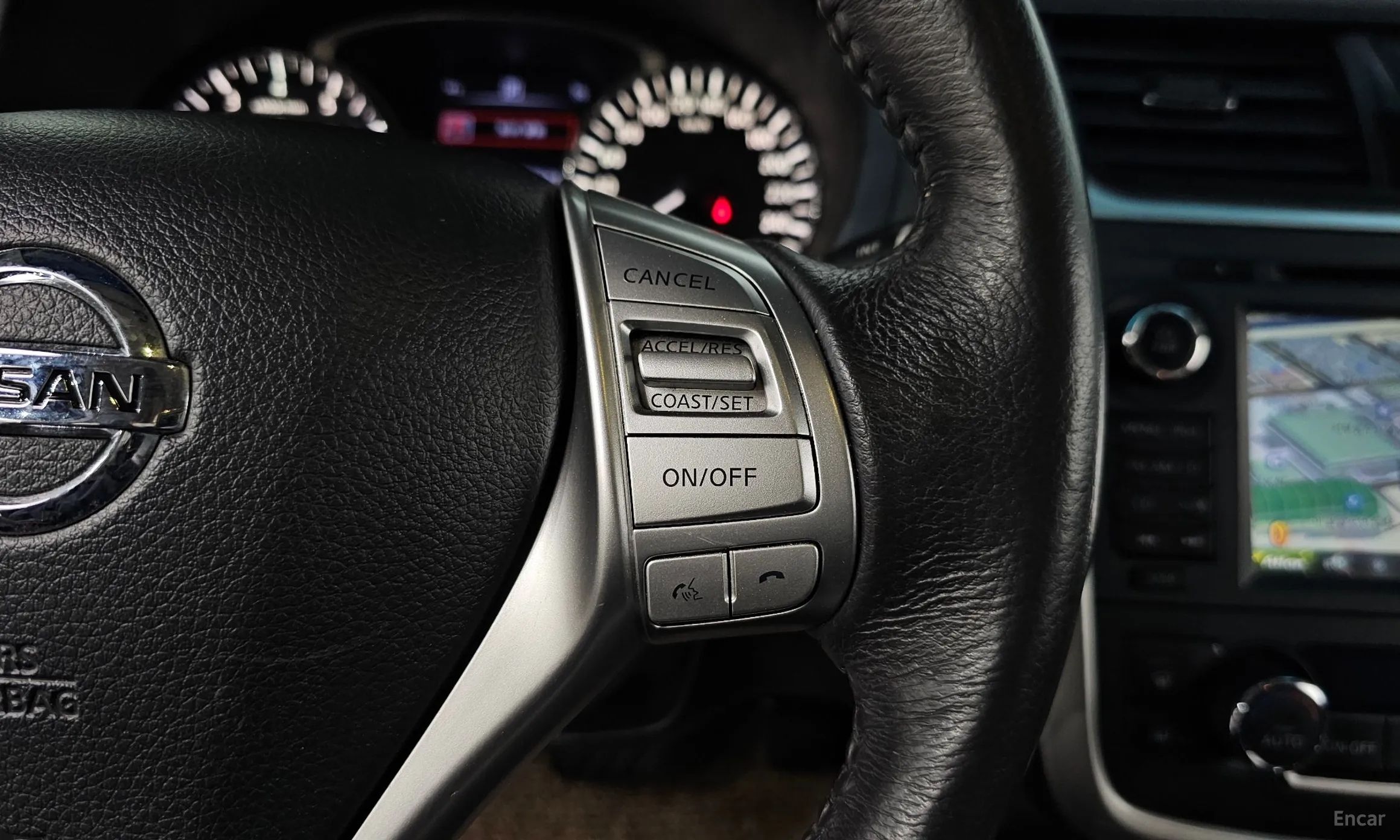 Nissan Altima превью 19