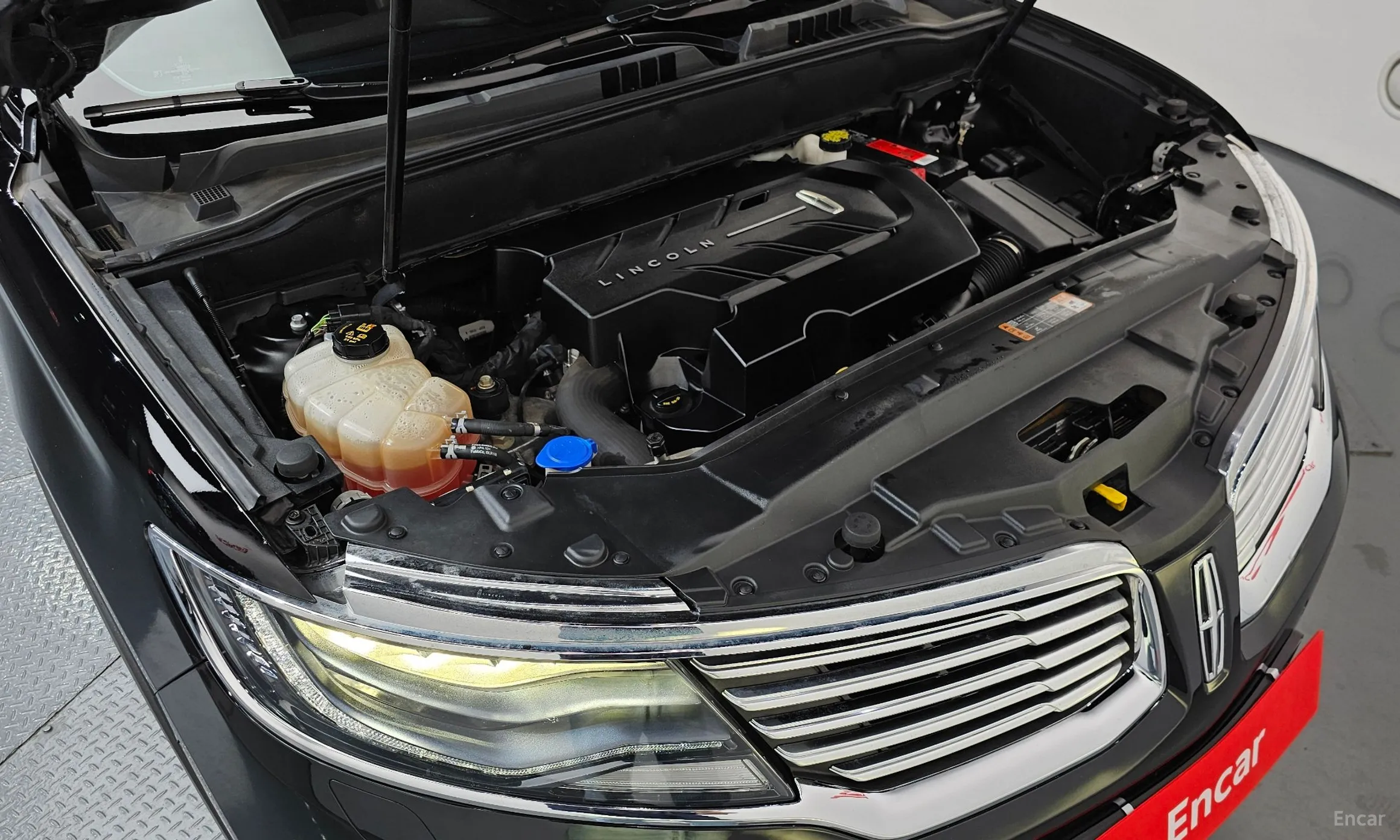 Lincoln MKX 2nd Generation превью 6