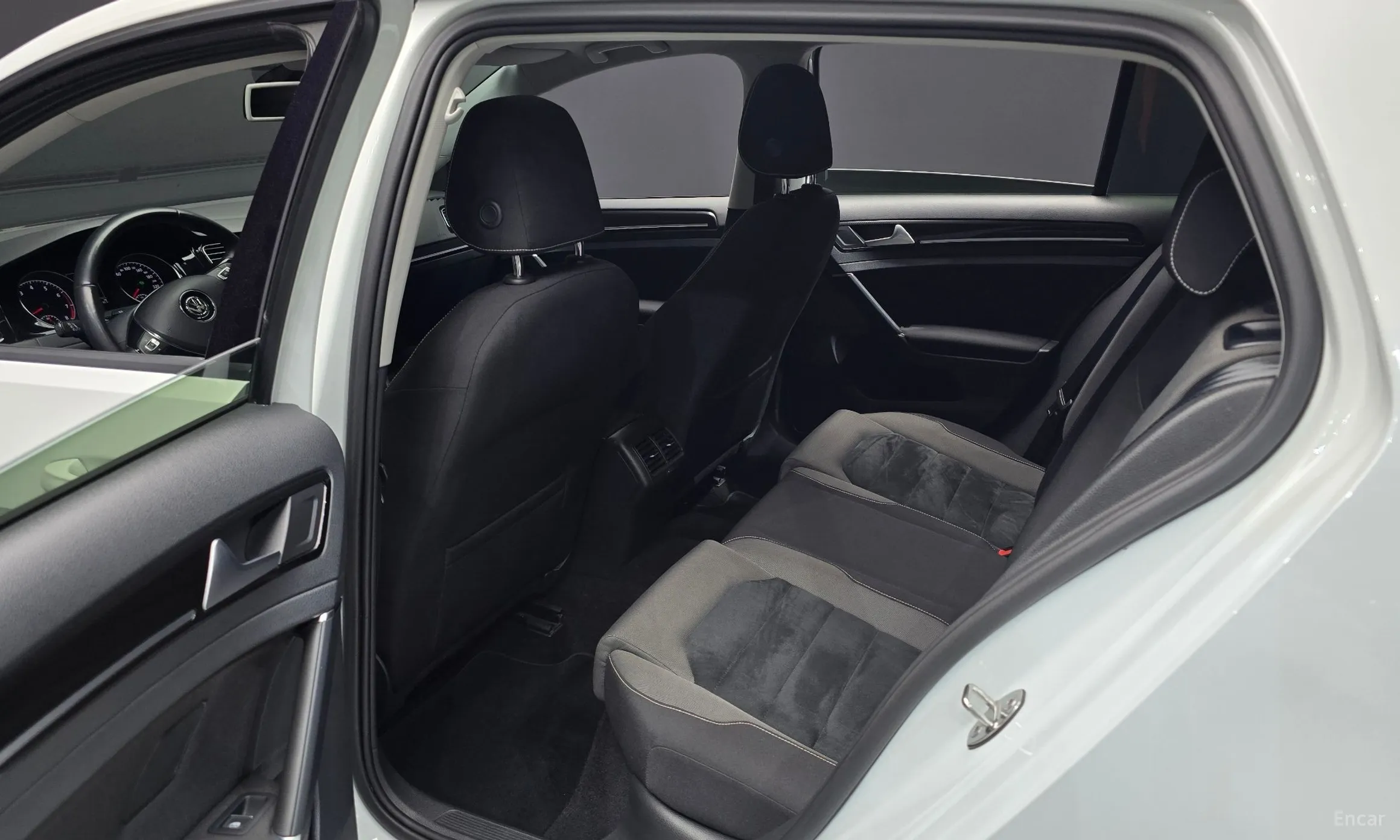 Volkswagen Golf 7th Generation превью 11
