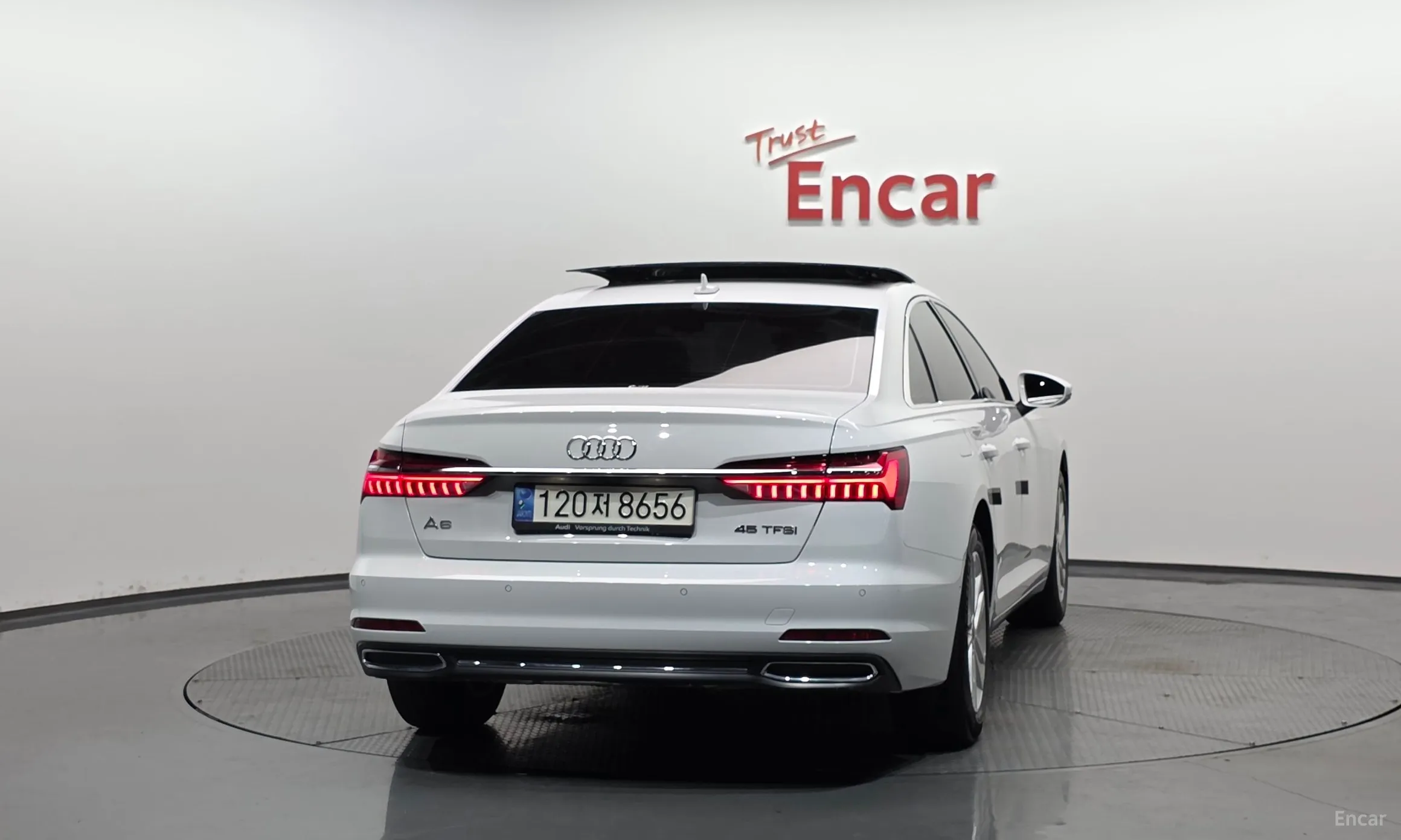 Audi A6 (C8) превью 4