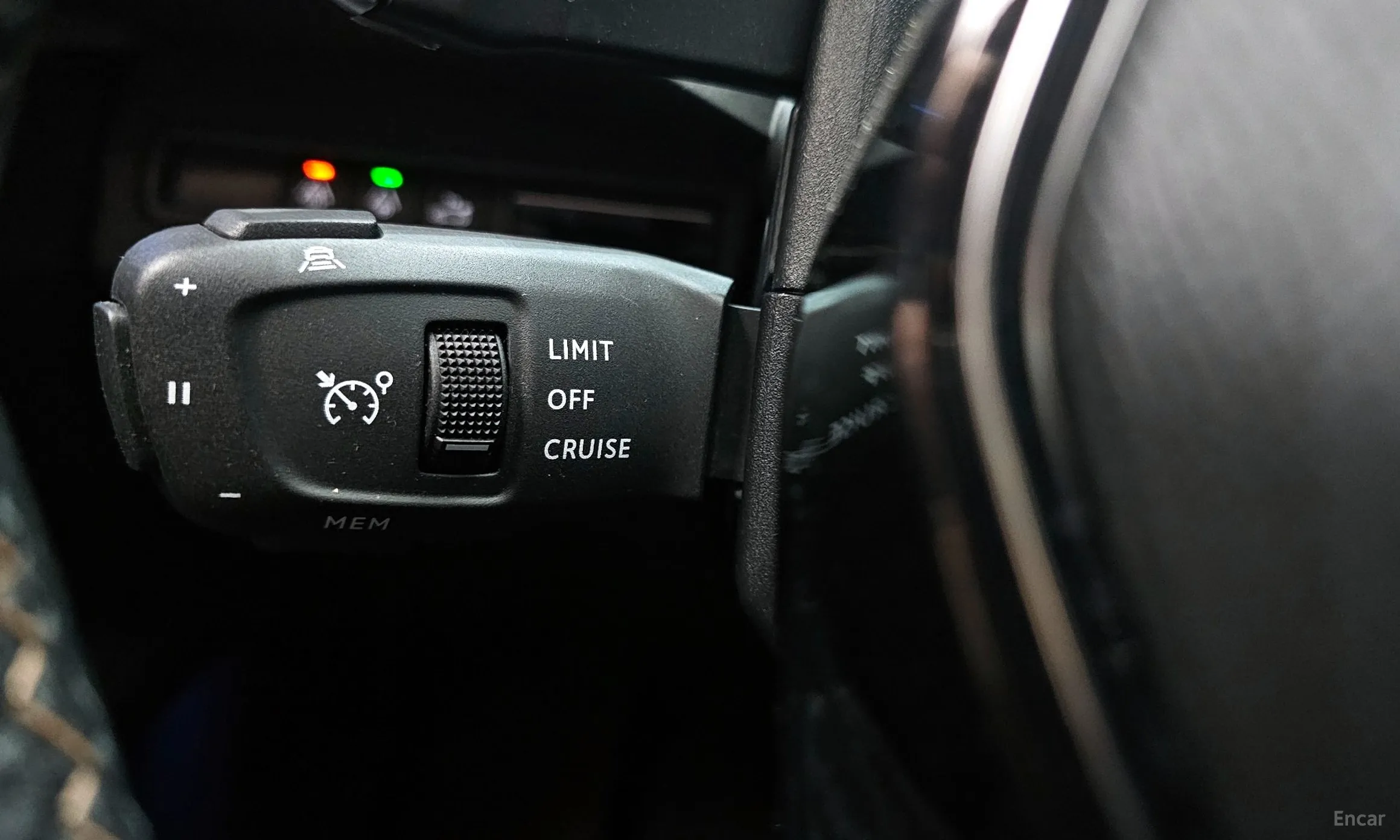 Peugeot 5008 2nd generation превью 17