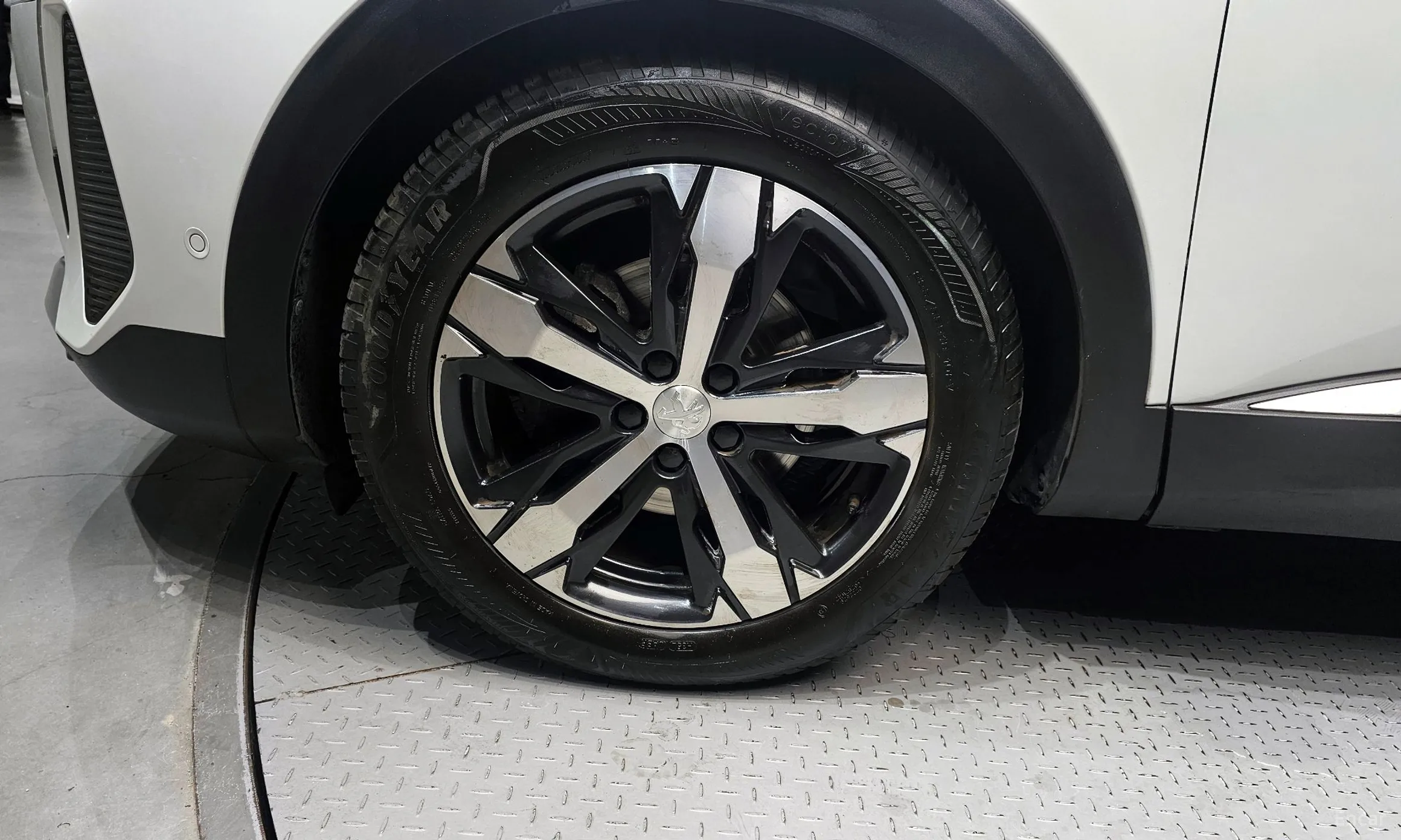 Peugeot 5008 2nd generation превью 5