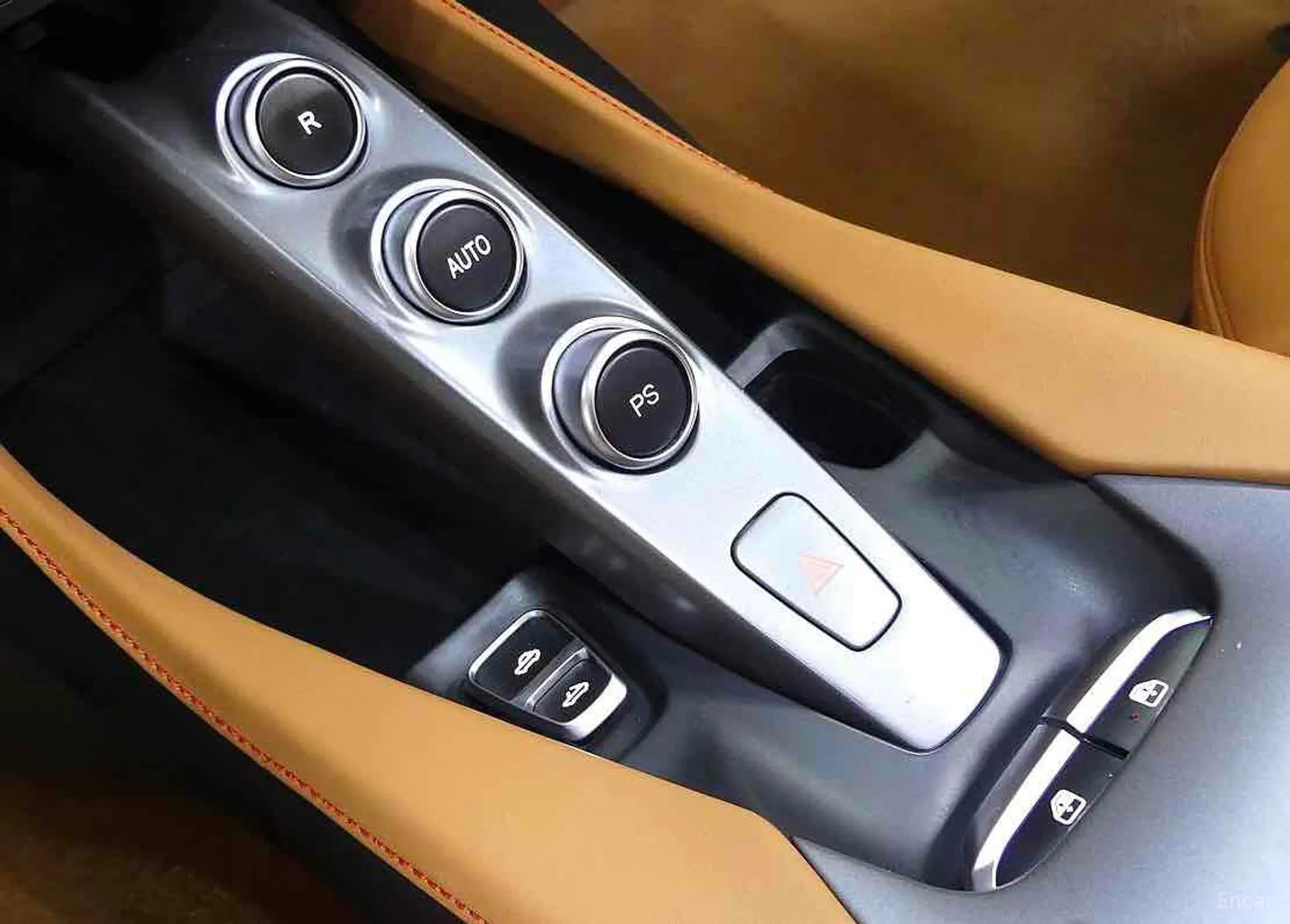 Ferrari Portofino превью 8
