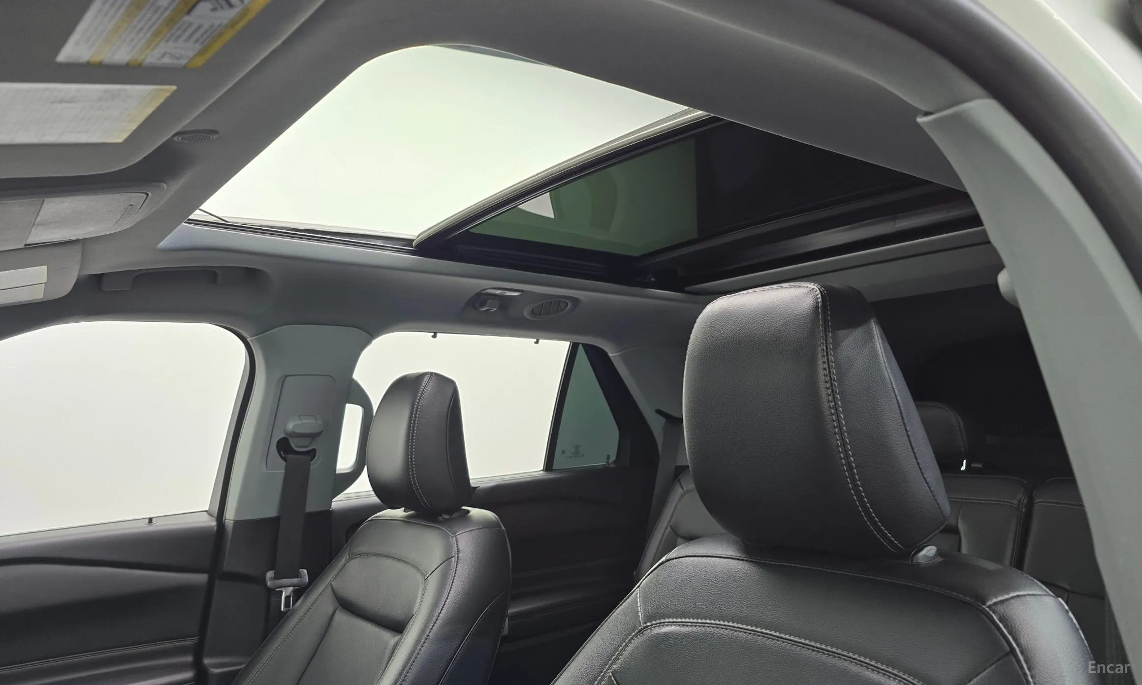 Ford Explorer 6th Generation превью 15