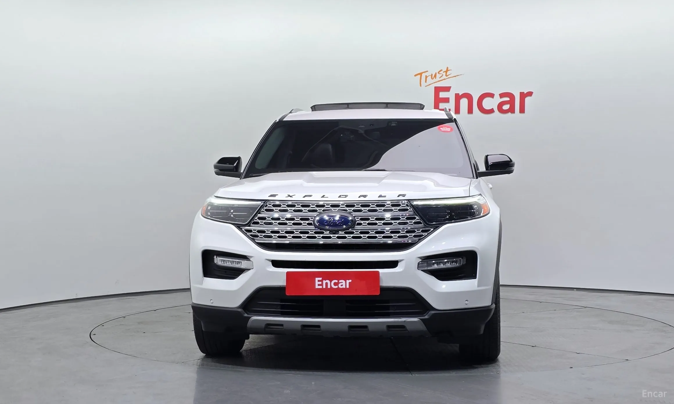 Ford Explorer 6th Generation превью 3