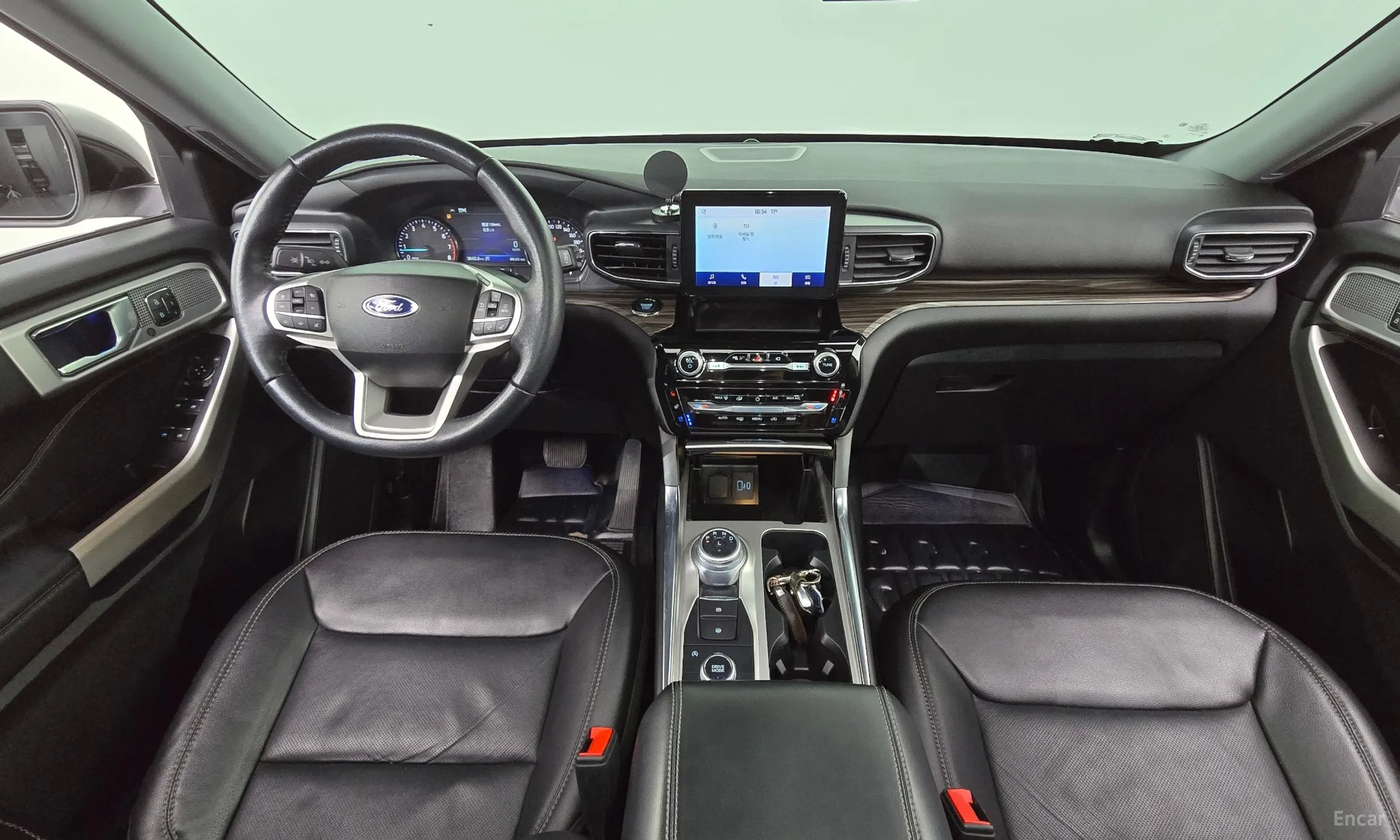 Ford Explorer 6th Generation превью 7