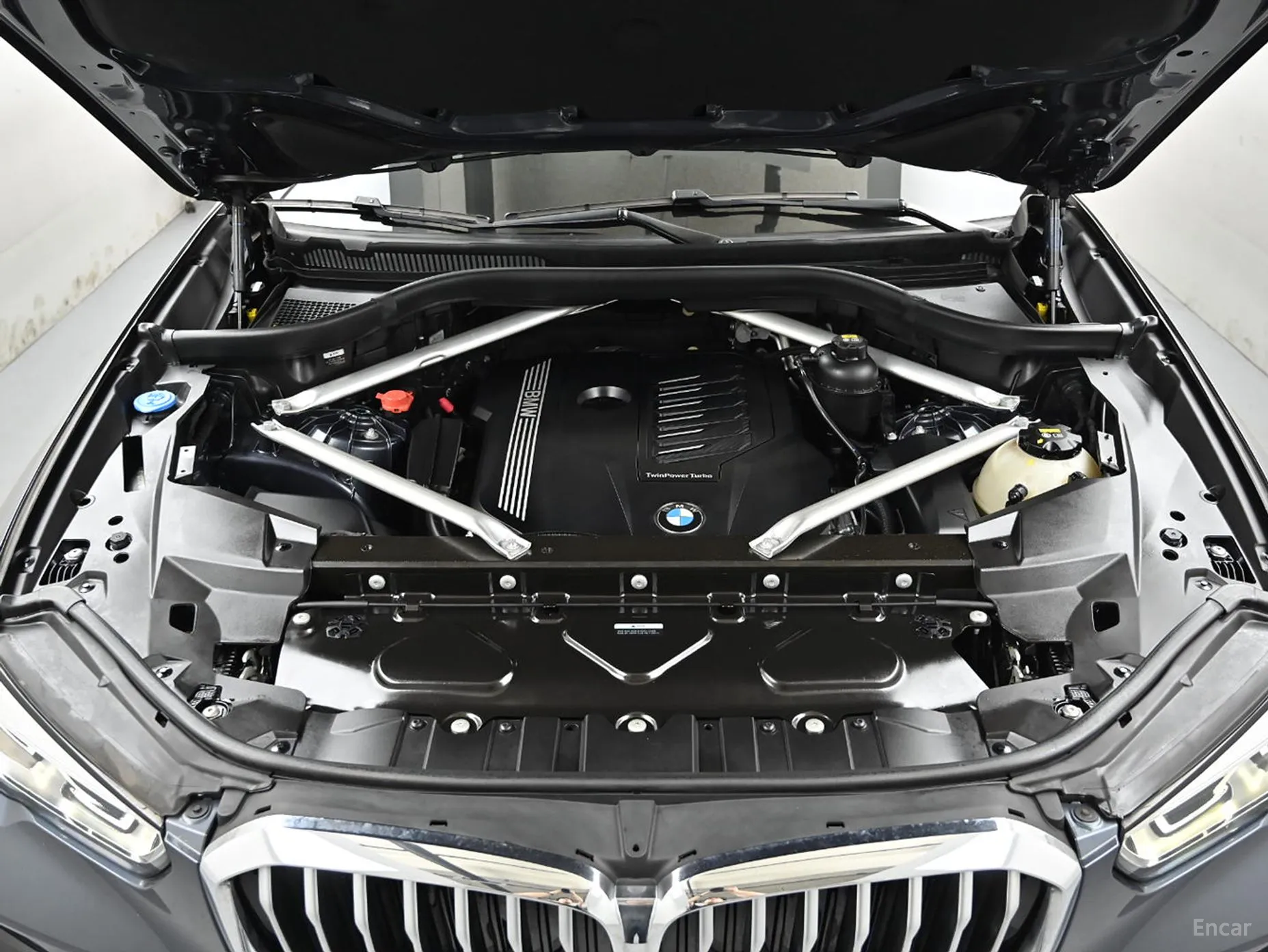 BMW X5 (G05) превью 6