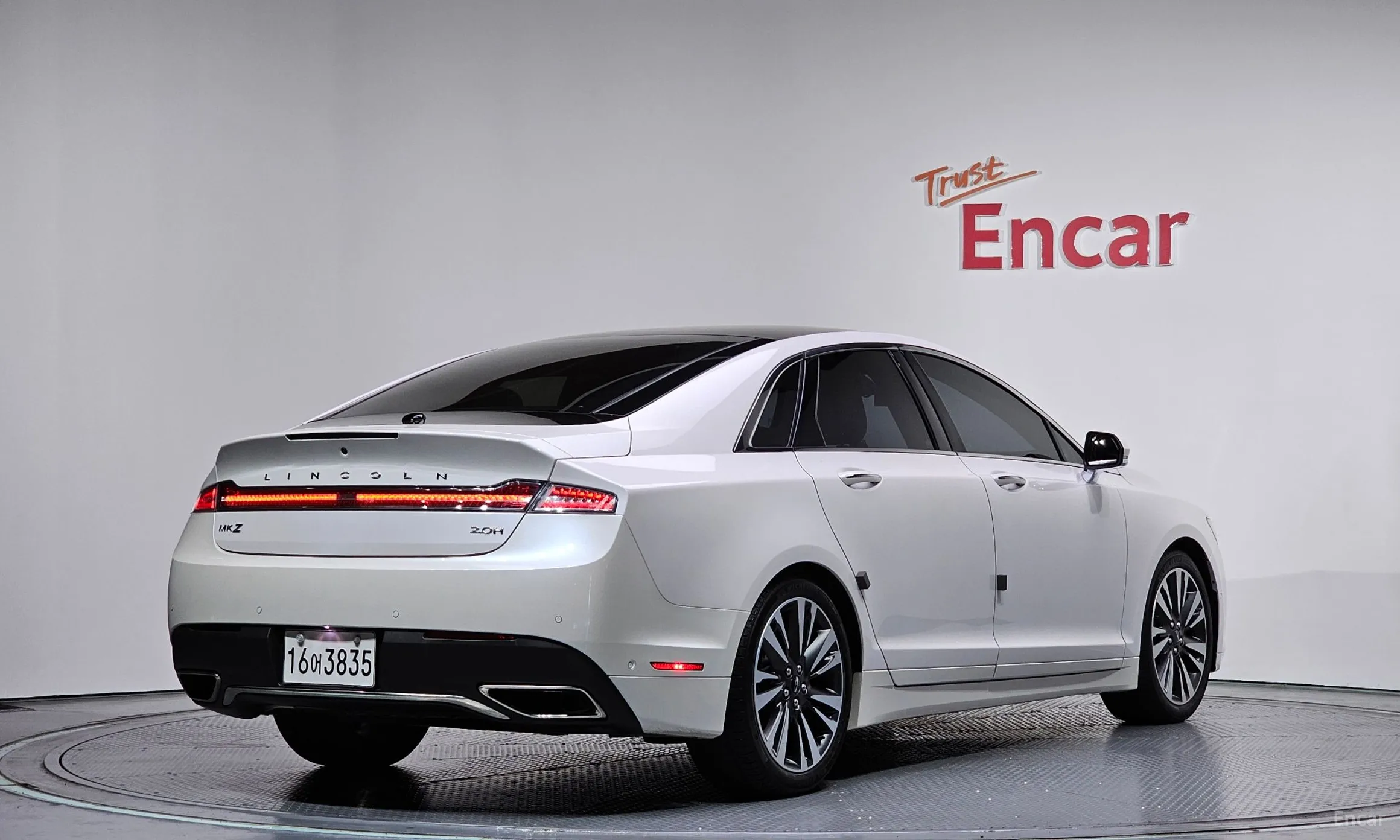 Lincoln New MKZ превью 2