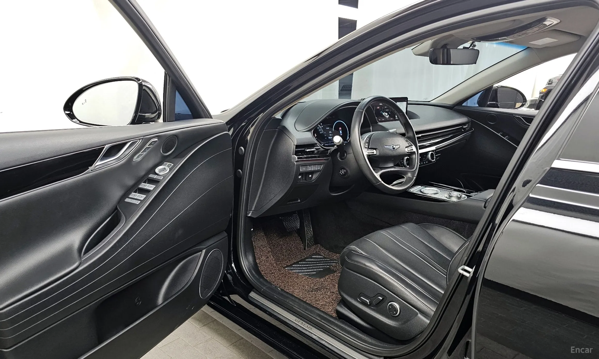 Genesis G80 (RG3) превью 10