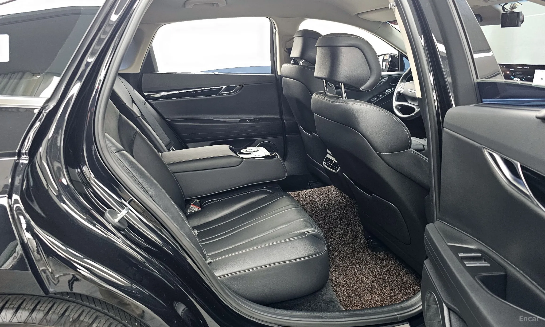 Genesis G80 (RG3) превью 12