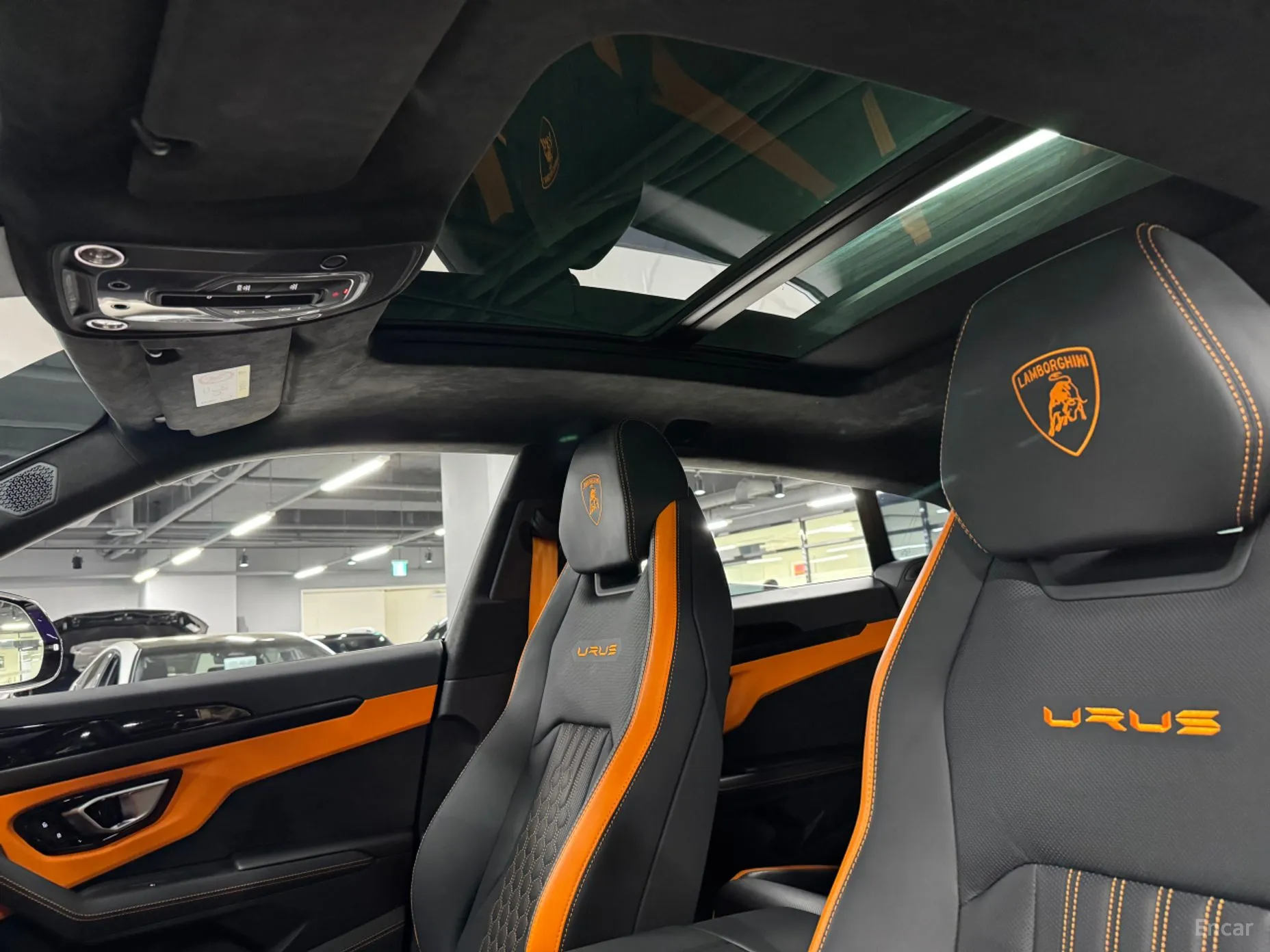 Lamborghini Urus превью 12