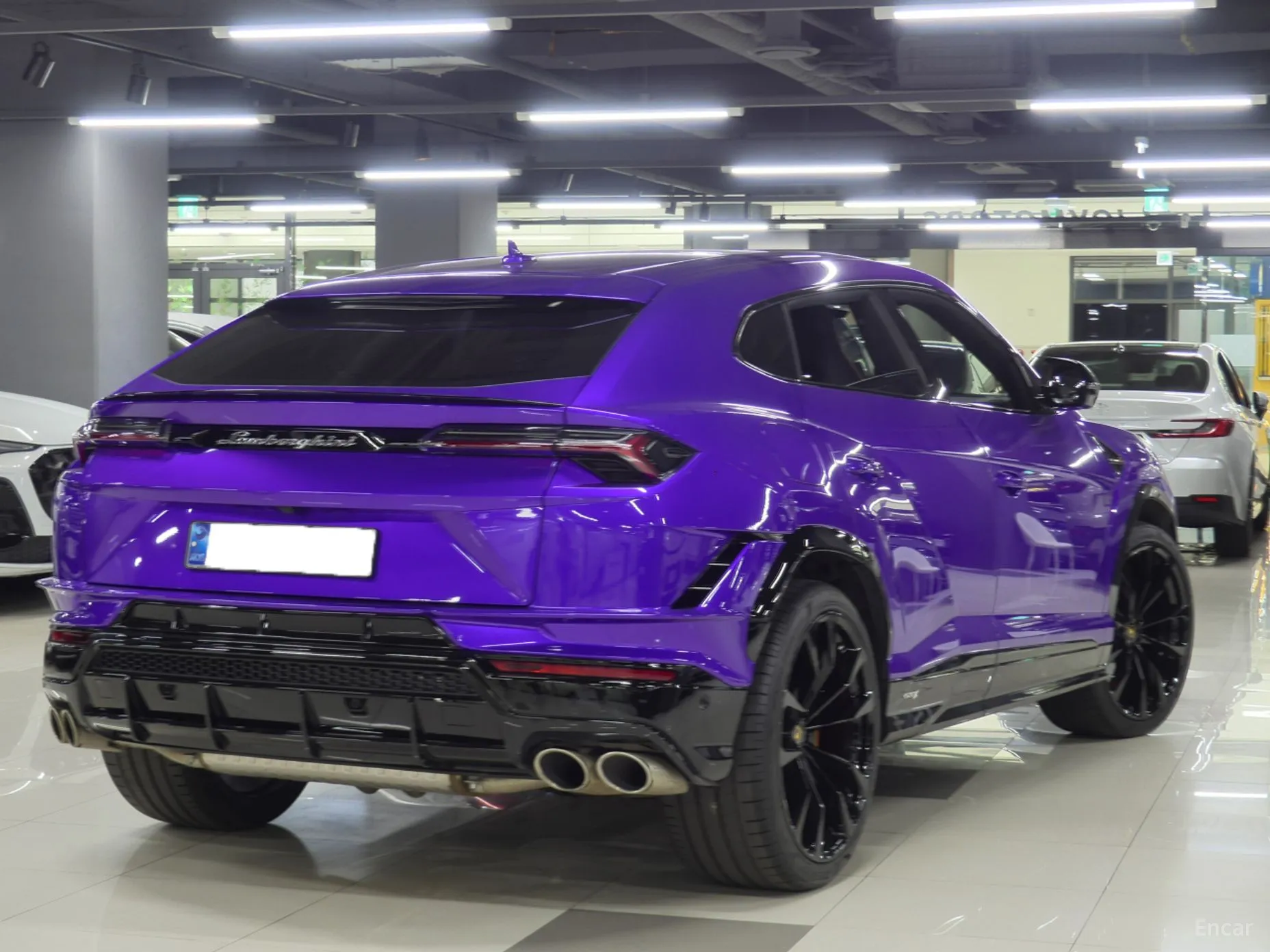 Lamborghini Urus превью 3