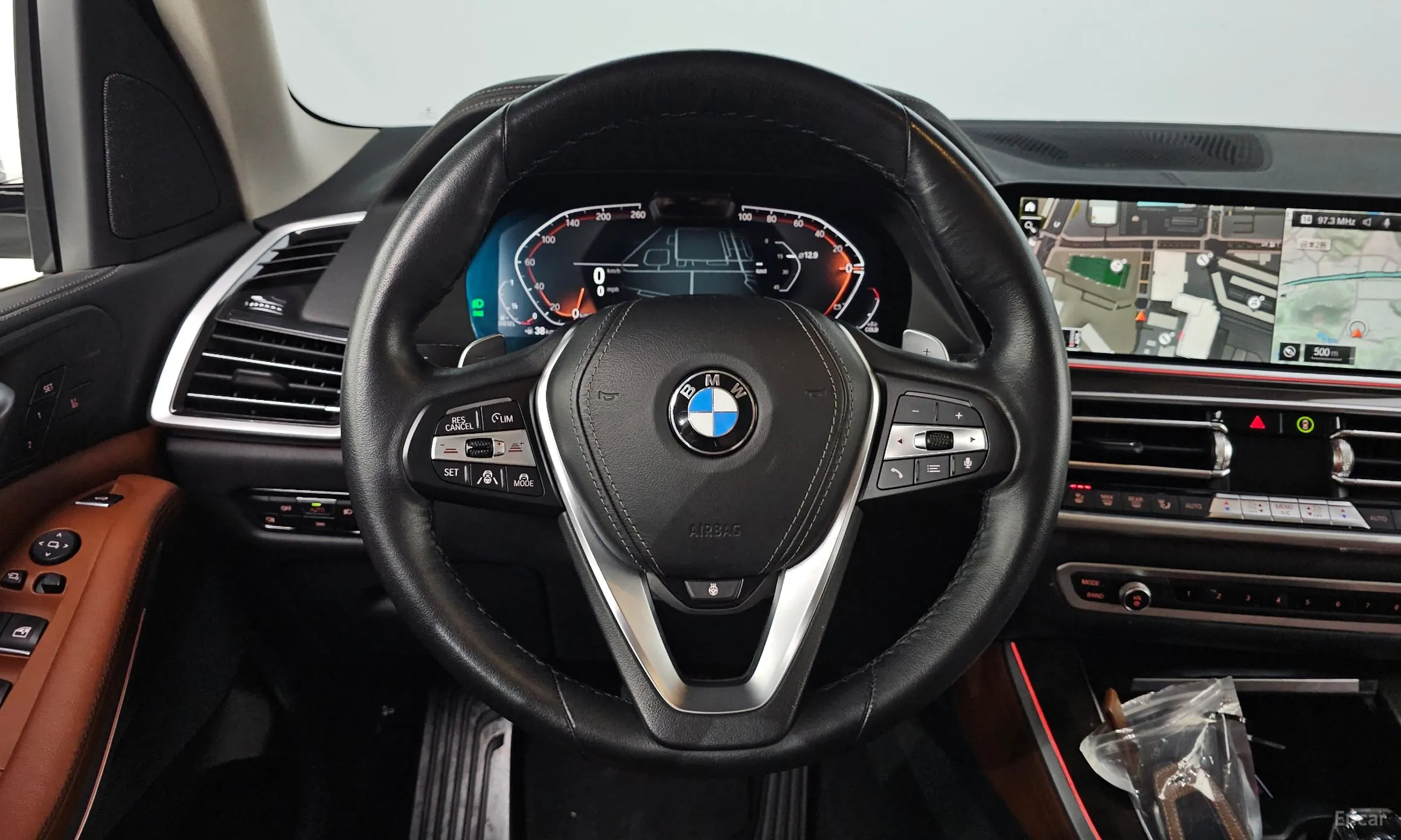 BMW X5 (G05) превью 12