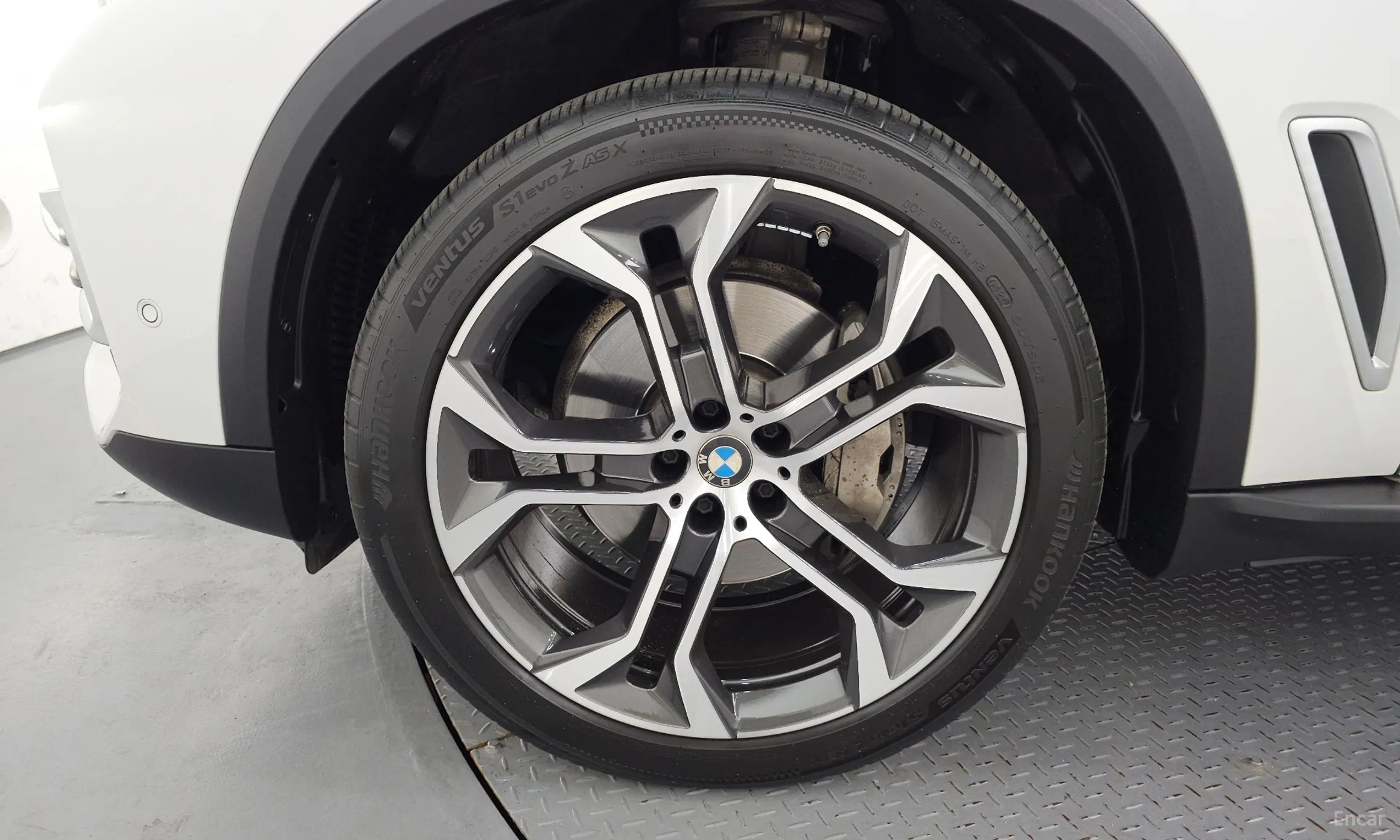 BMW X5 (G05) превью 5