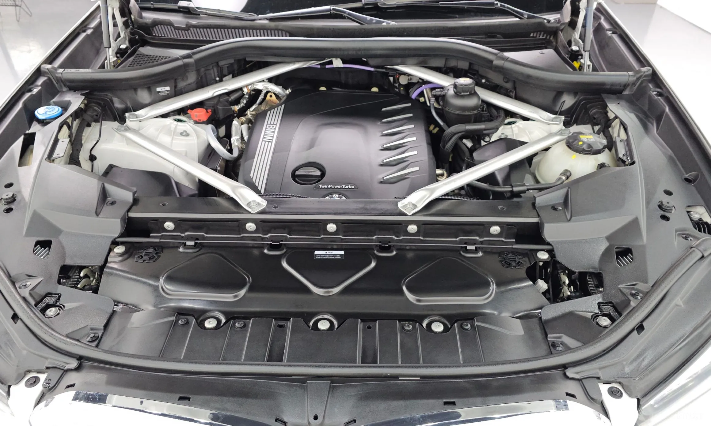 BMW X5 (G05) превью 6