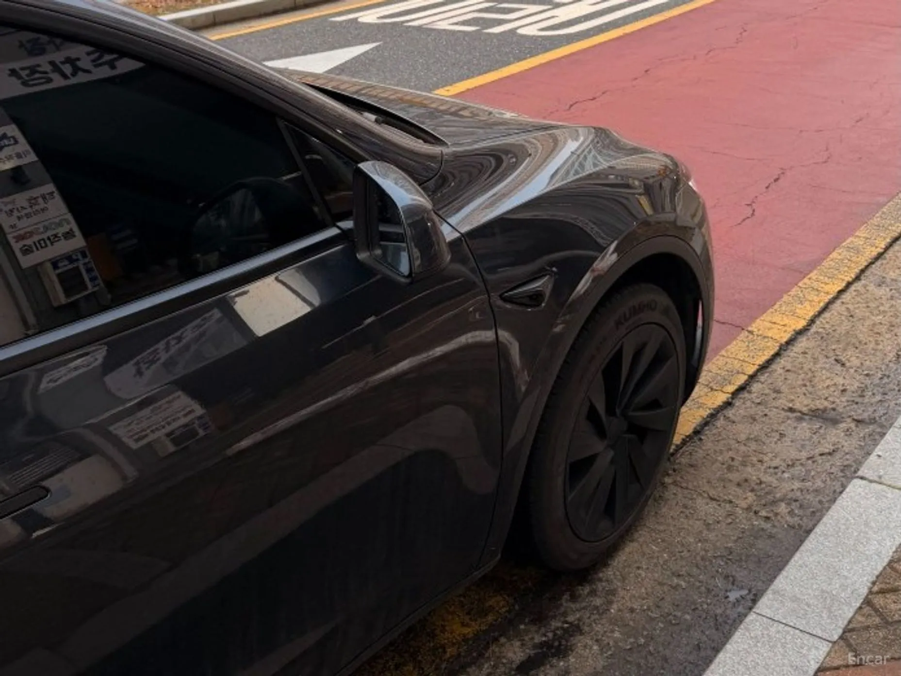 Tesla Model Y превью 5