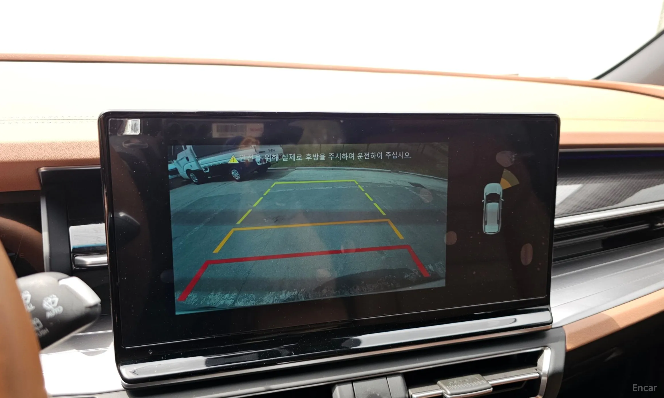 KG Mobility (SsangYong) Torres превью 15