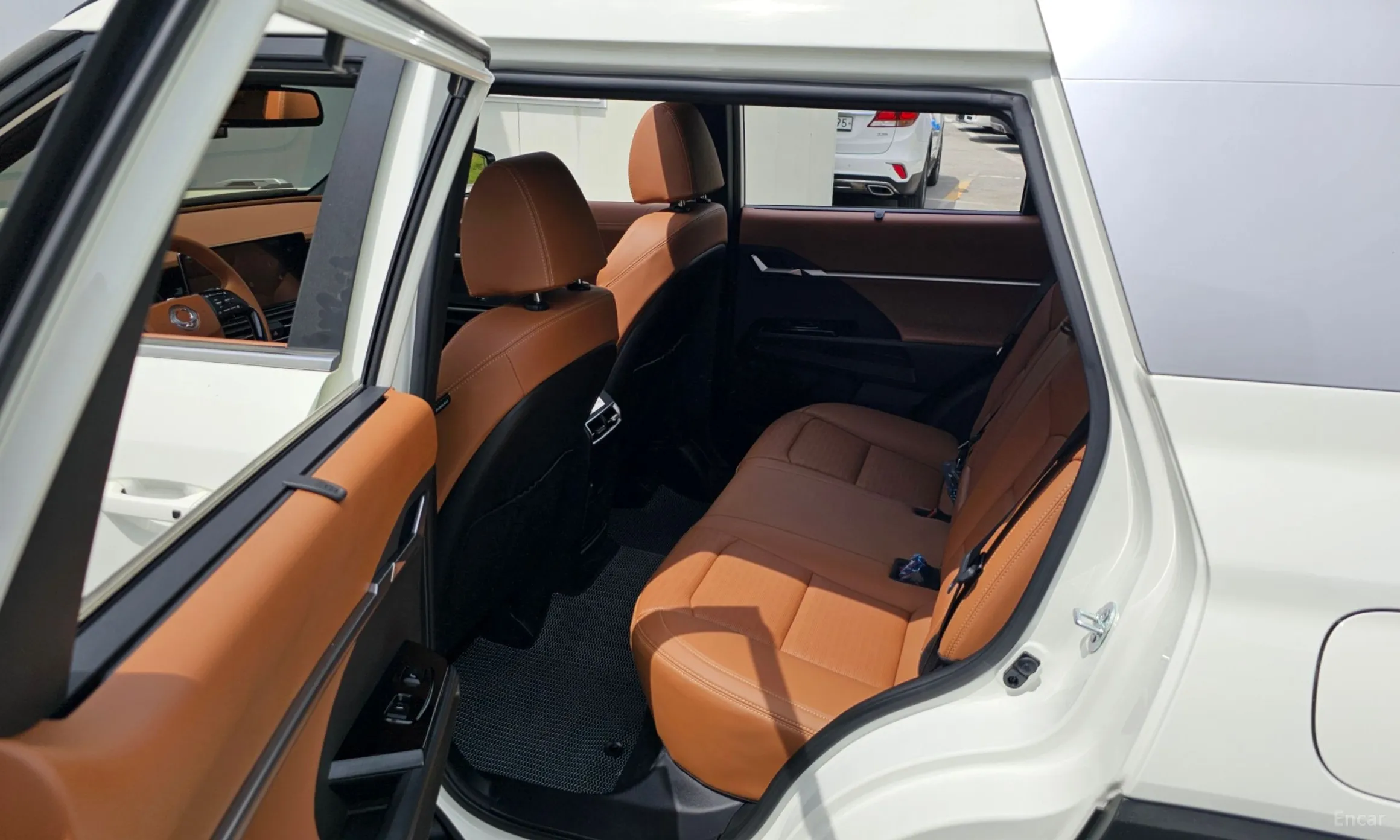 KG Mobility (SsangYong) Torres превью 19