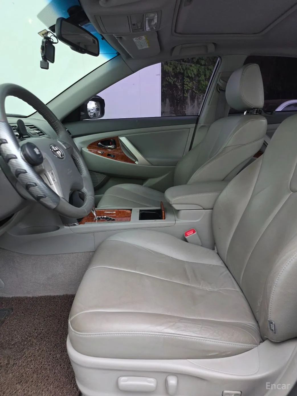 Toyota Camry превью 10