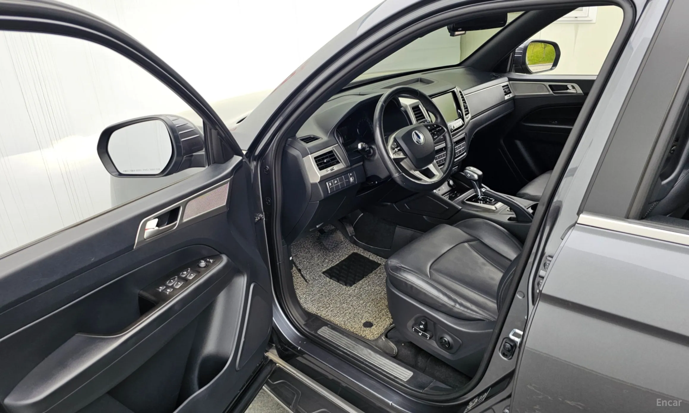 KG Mobility (SsangYong) Rexton Sports Khan превью 10