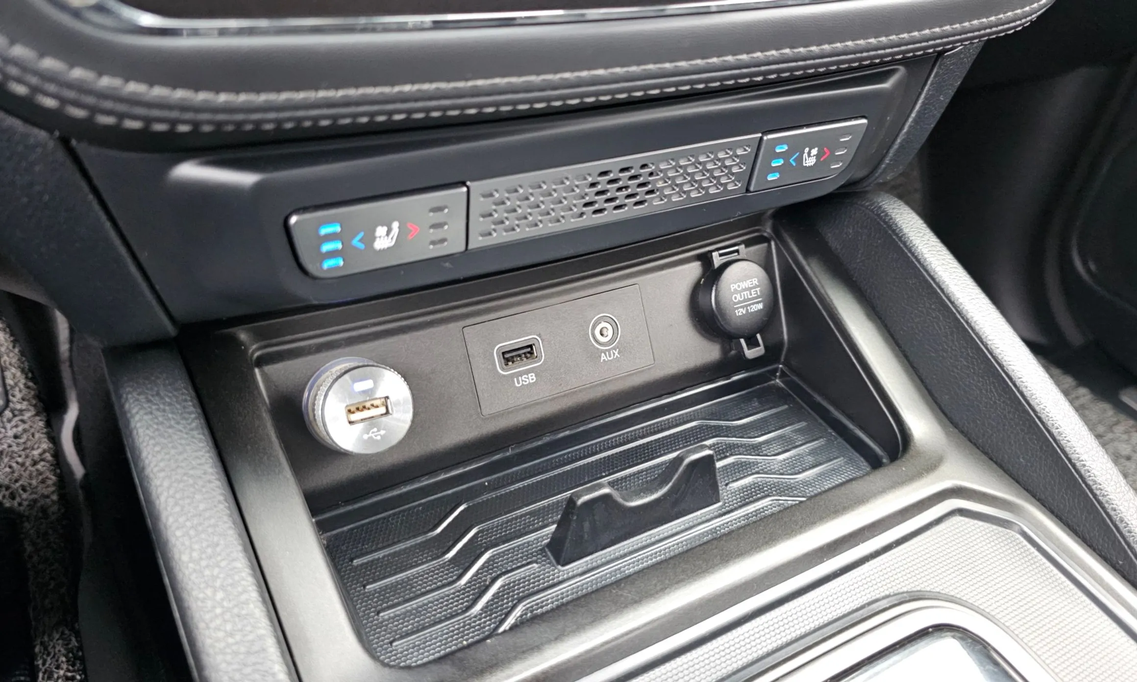 KG Mobility (SsangYong) Rexton Sports Khan превью 12