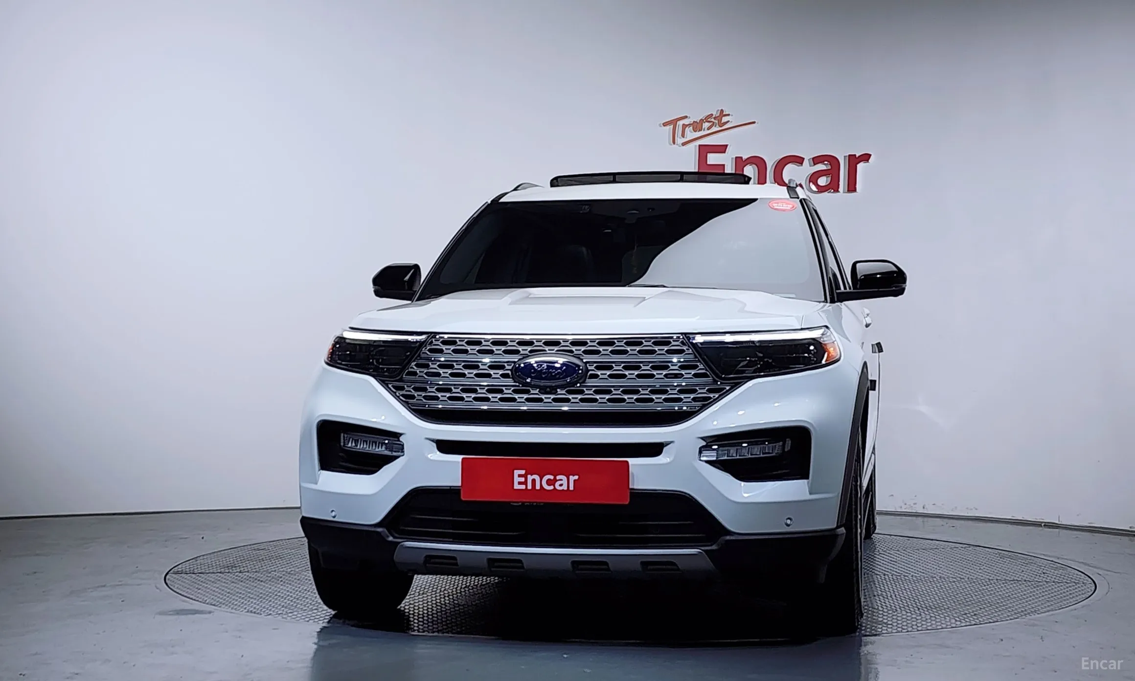 Ford Explorer 6th Generation превью 3