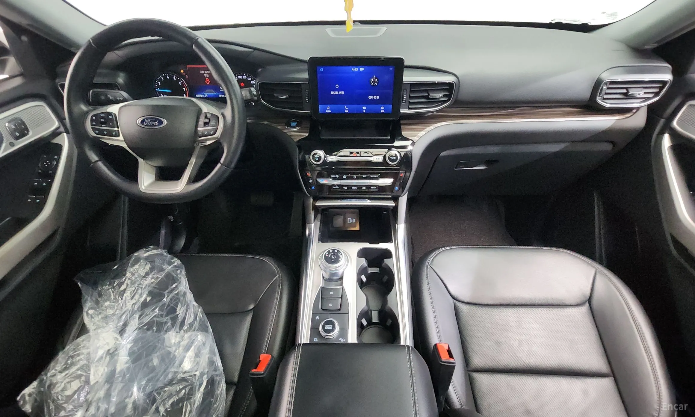 Ford Explorer 6th Generation превью 7