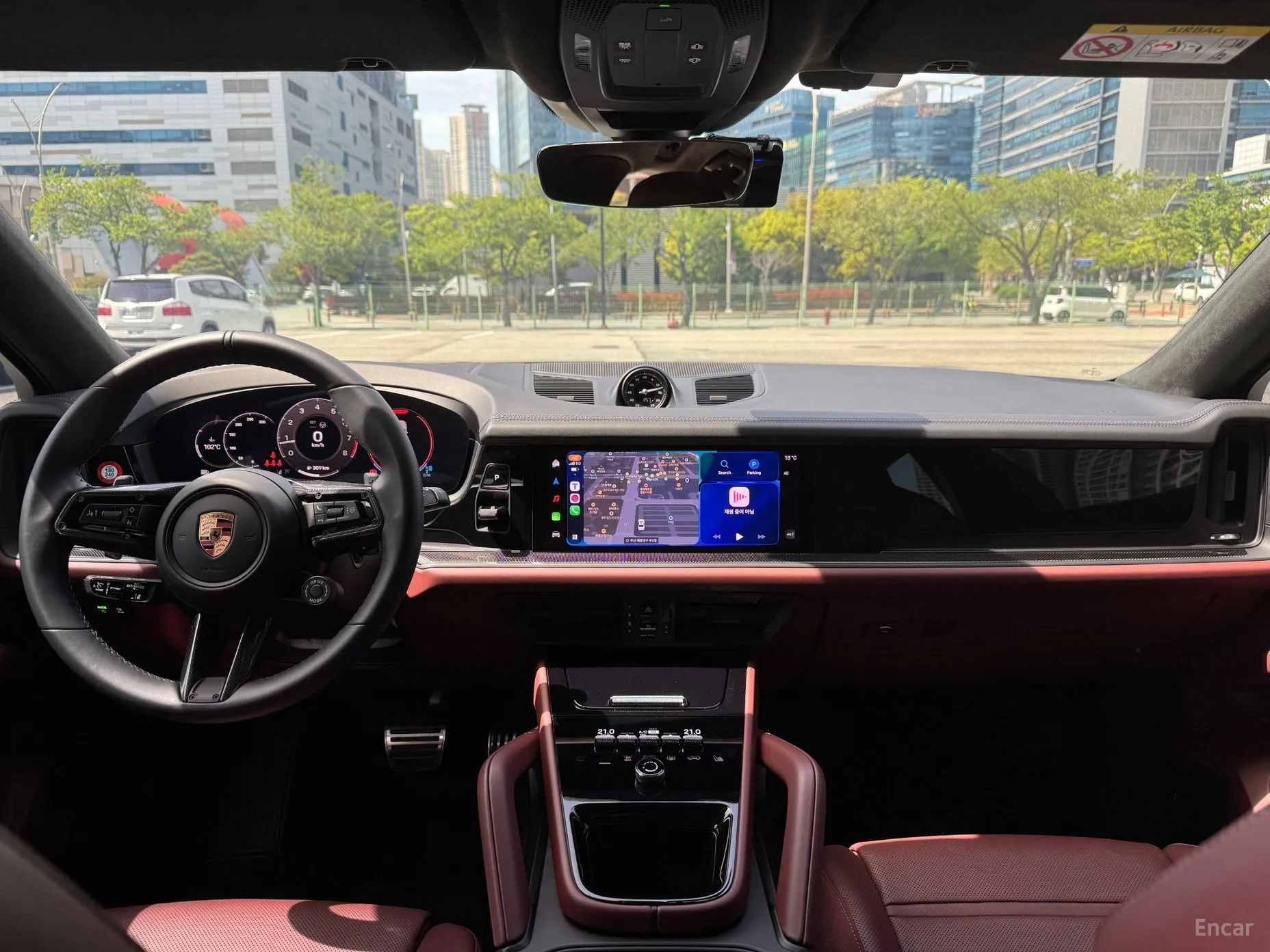 Porsche Cayenne (PO536) превью 12