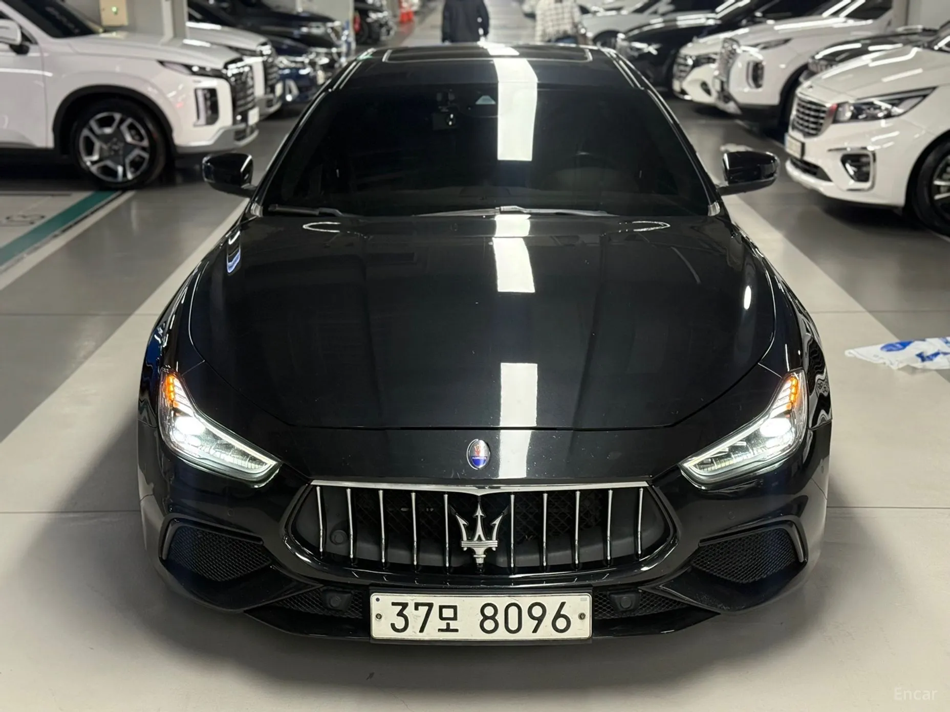 Maserati Ghibli превью 2