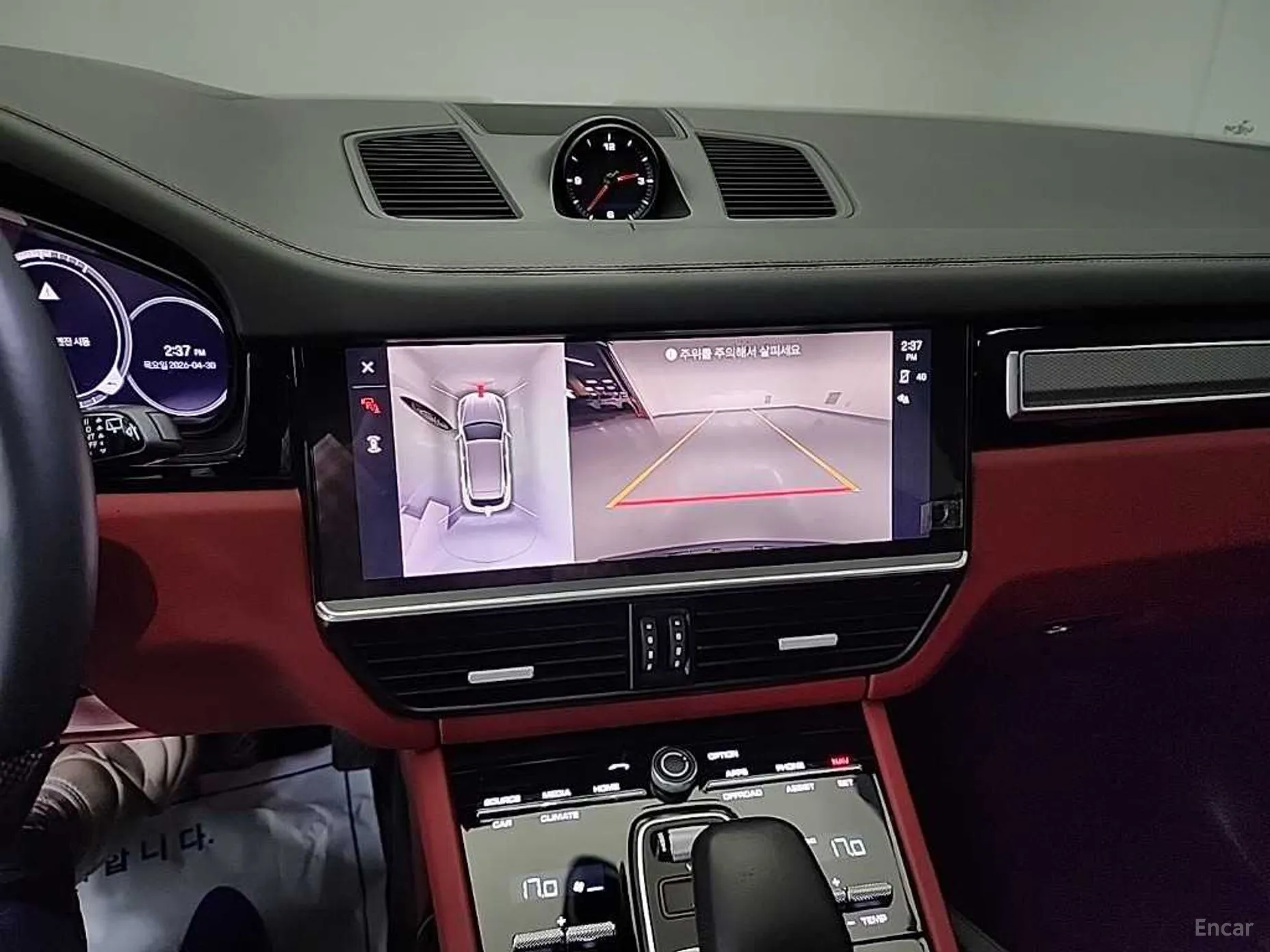 Porsche Cayenne (PO536) превью 10