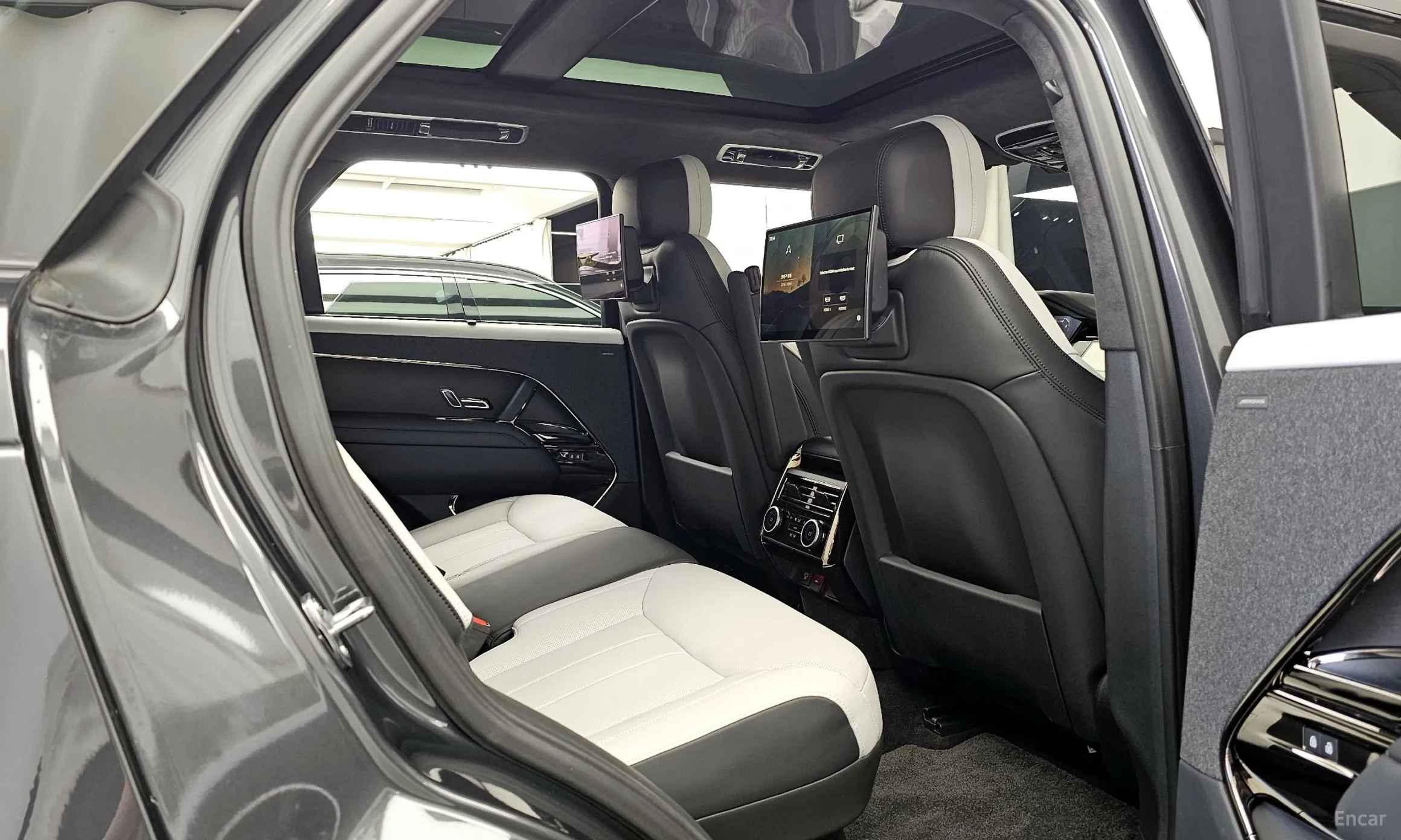 Land Rover Range Rover Sport 3rd Generation превью 12