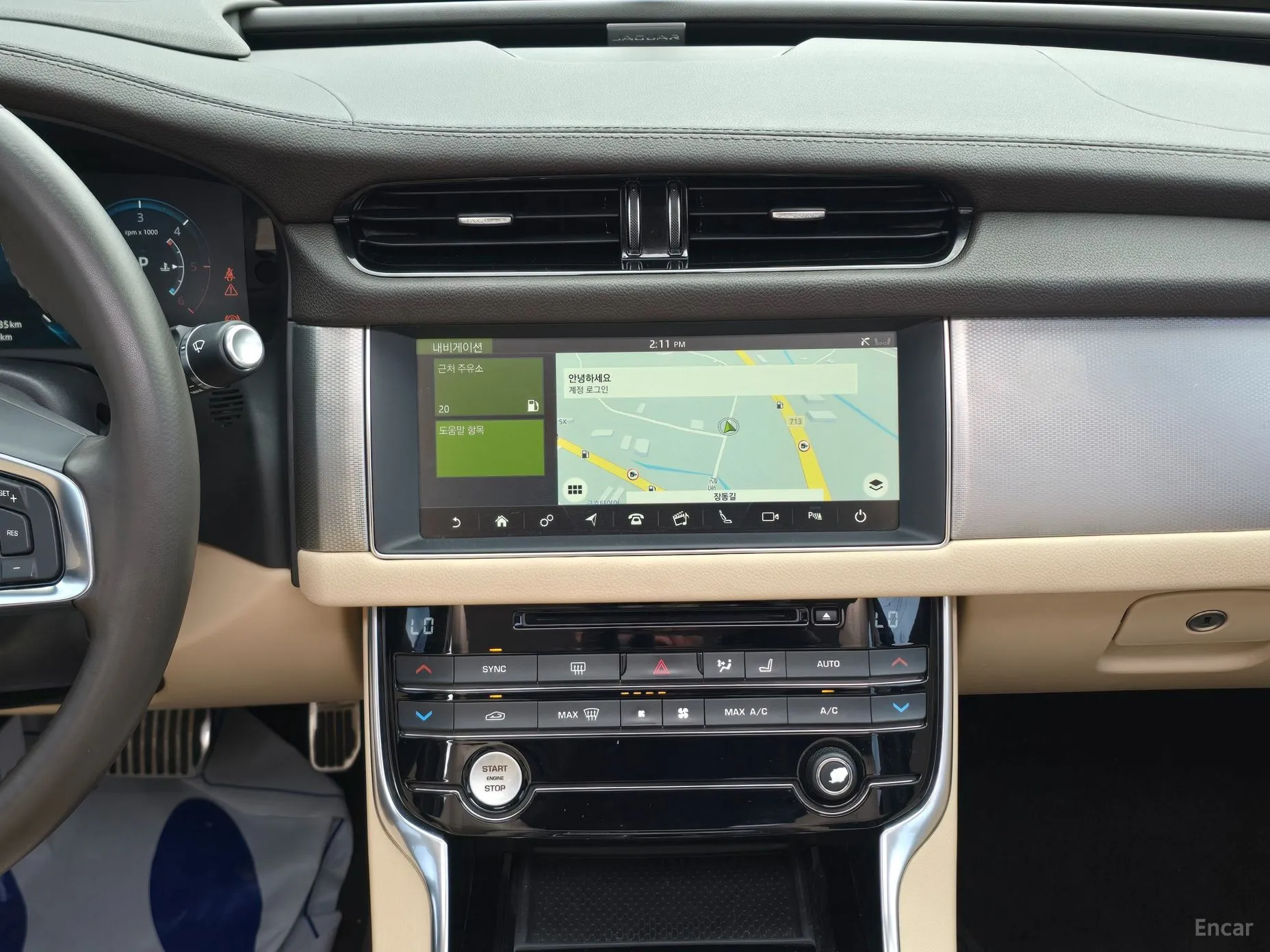 Jaguar XF (x260) превью 13