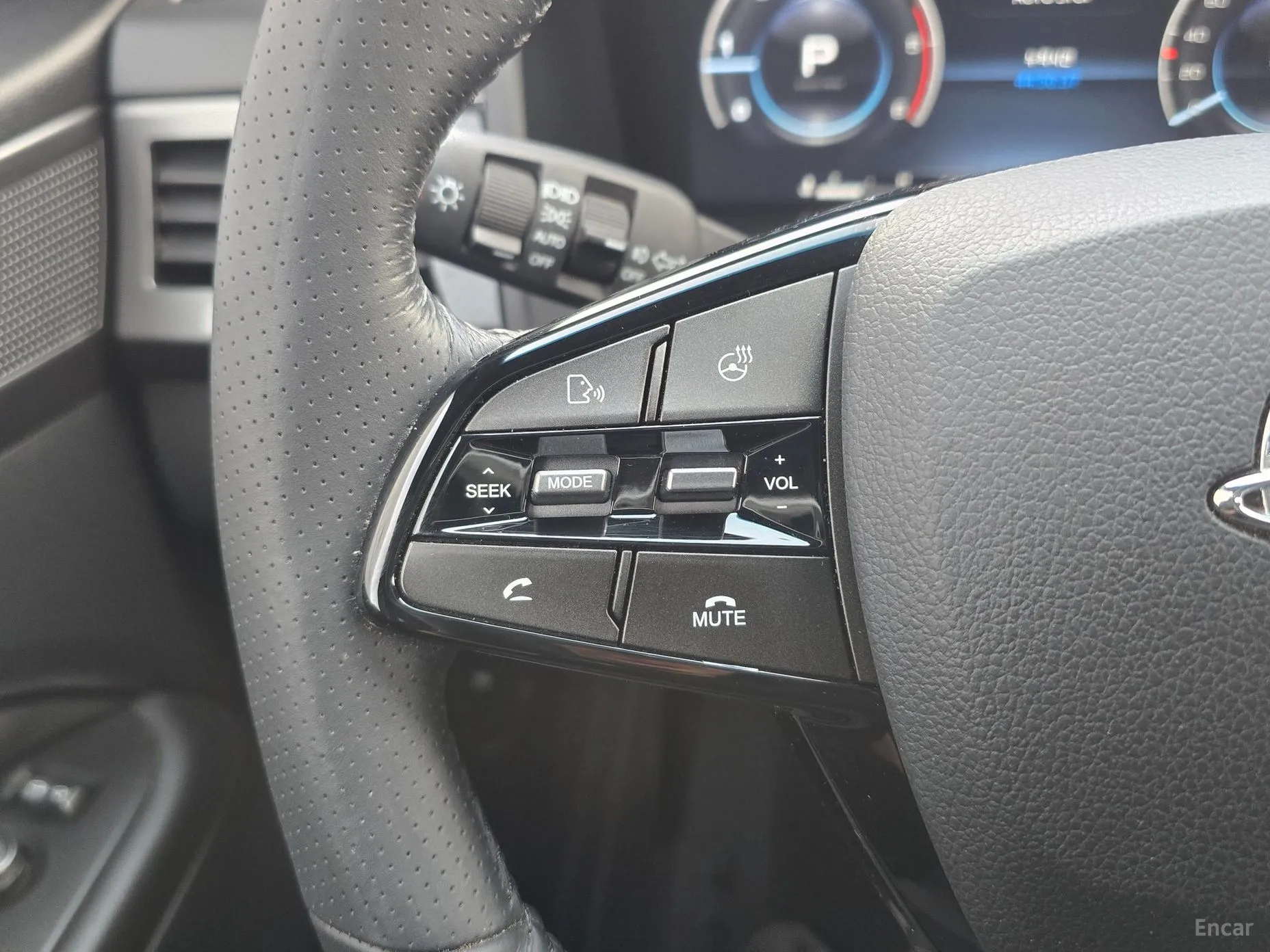 KG Mobility (SsangYong) Rexton Sports превью 19