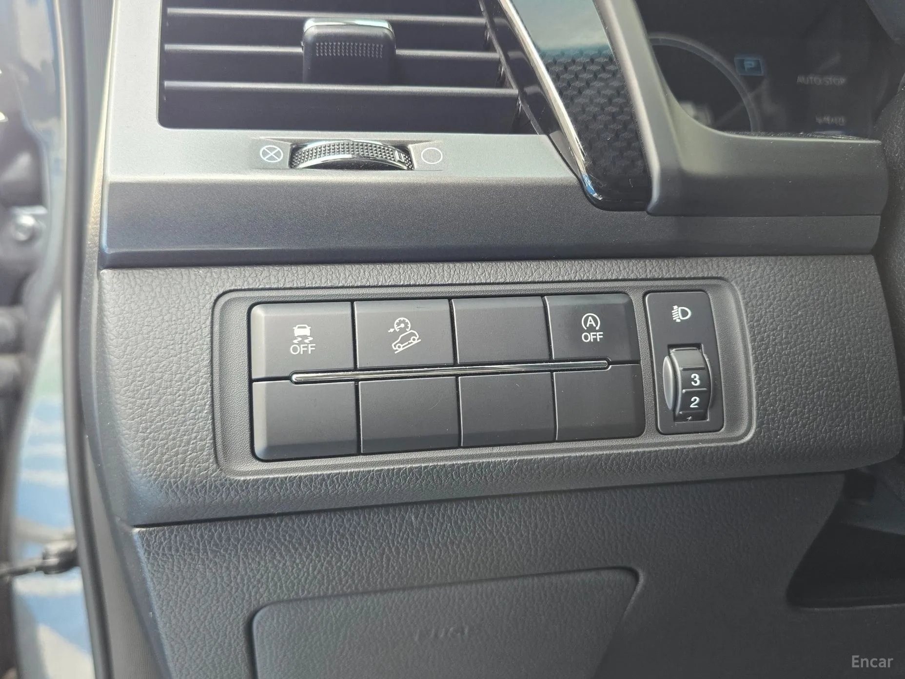 KG Mobility (SsangYong) Rexton Sports превью 9