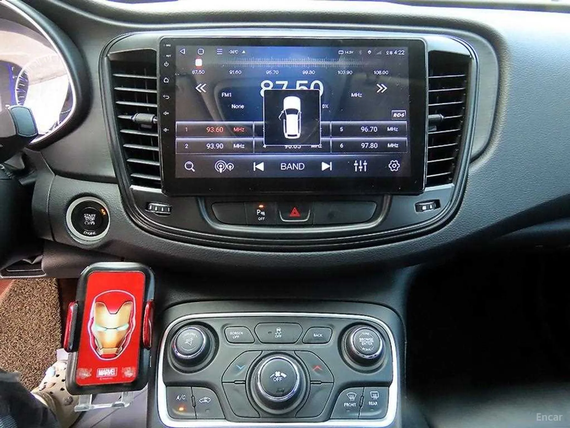 Chrysler 200 Second generation превью 13