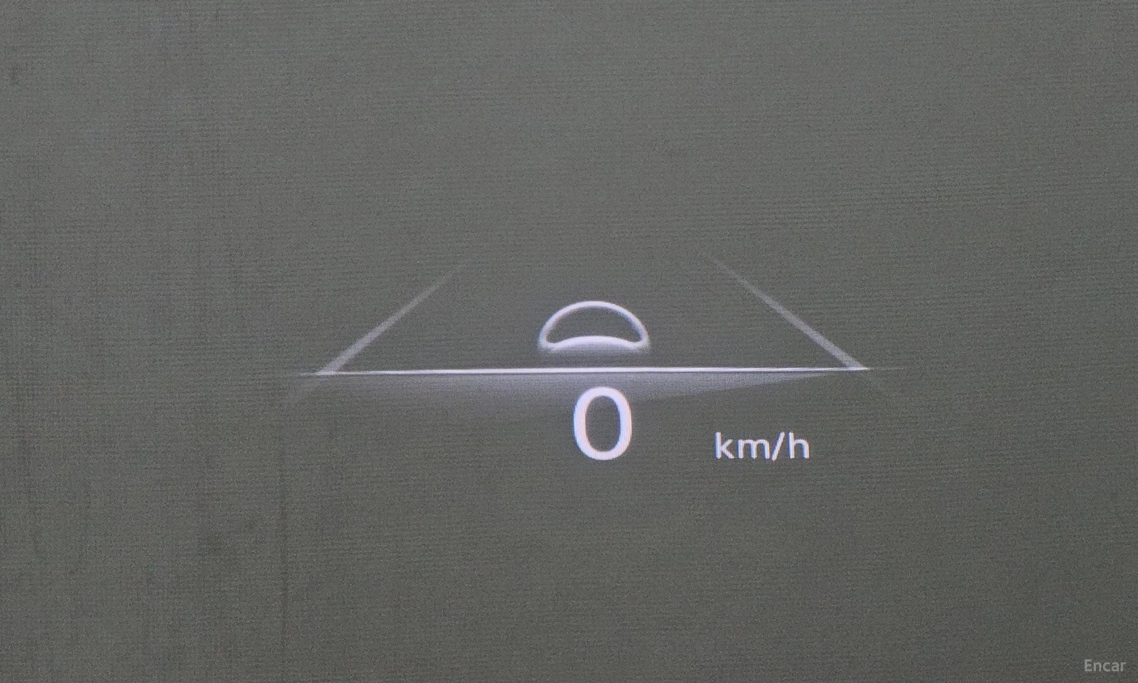 Genesis GV70 превью 18