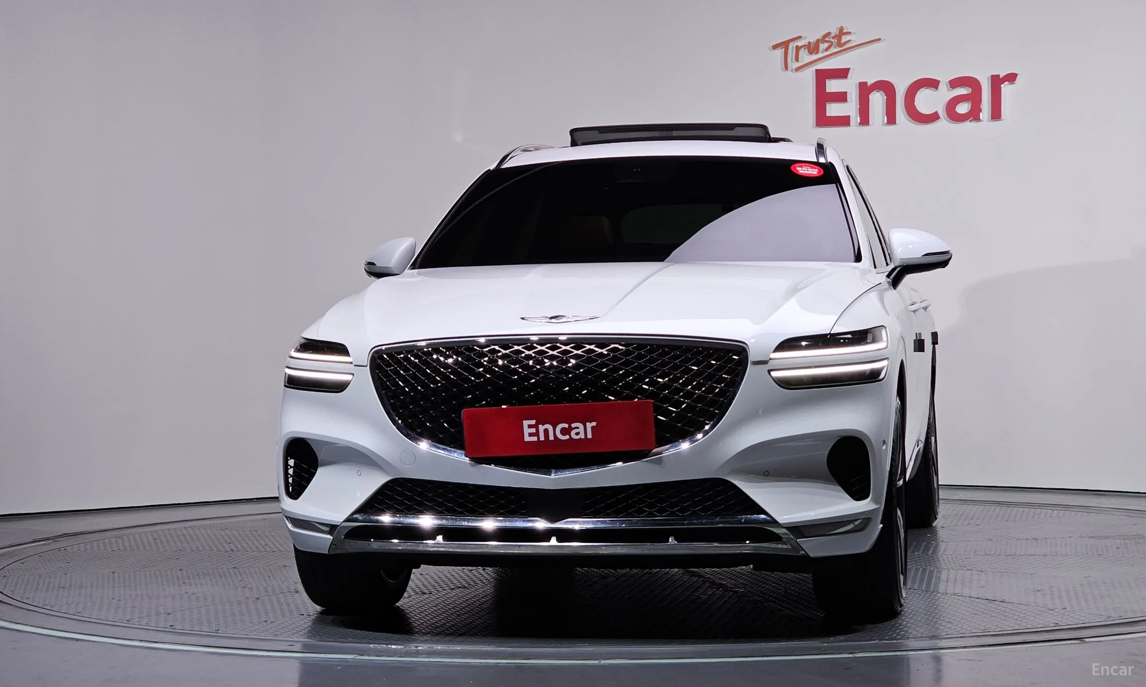 Genesis GV70 превью 3