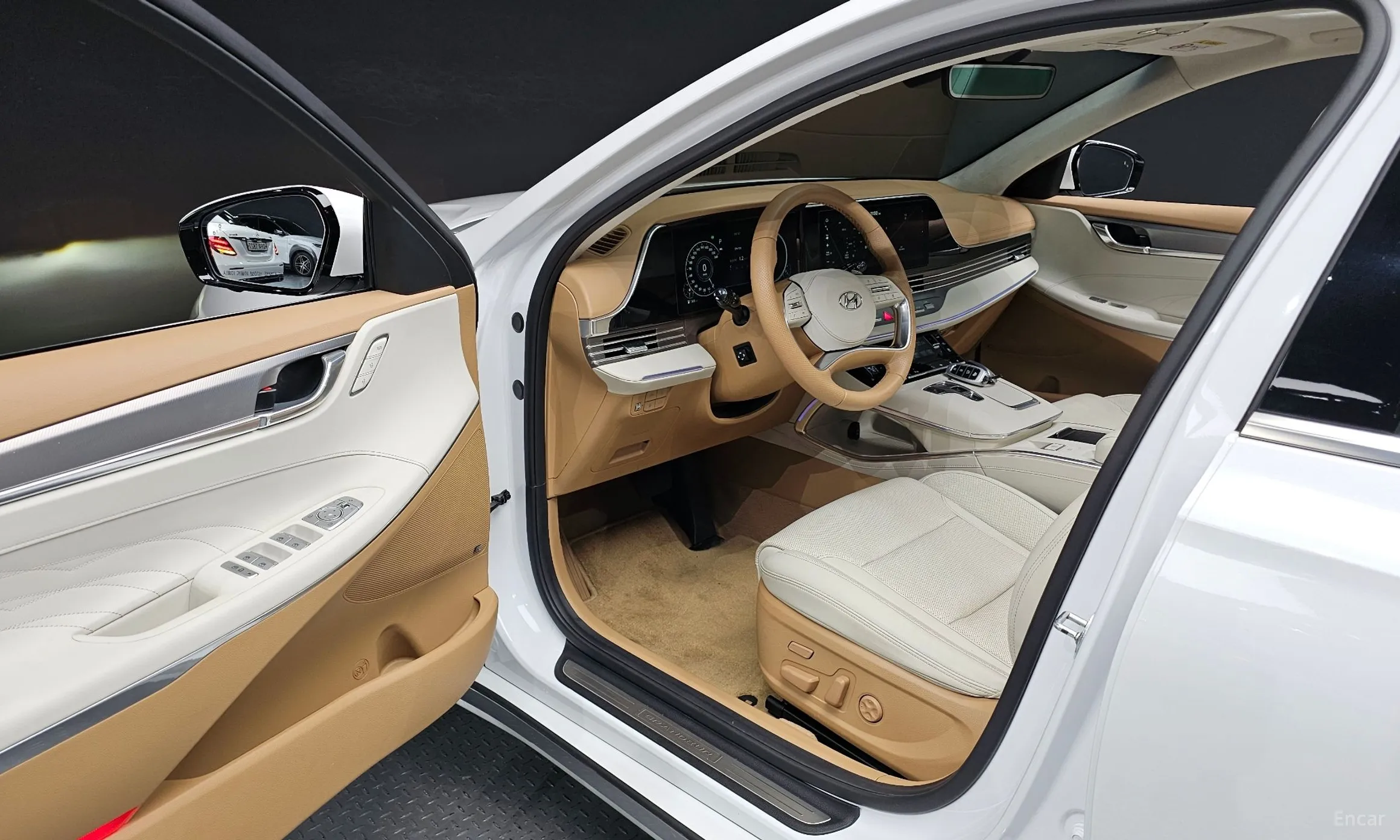 Hyundai Grandeur IG превью 10
