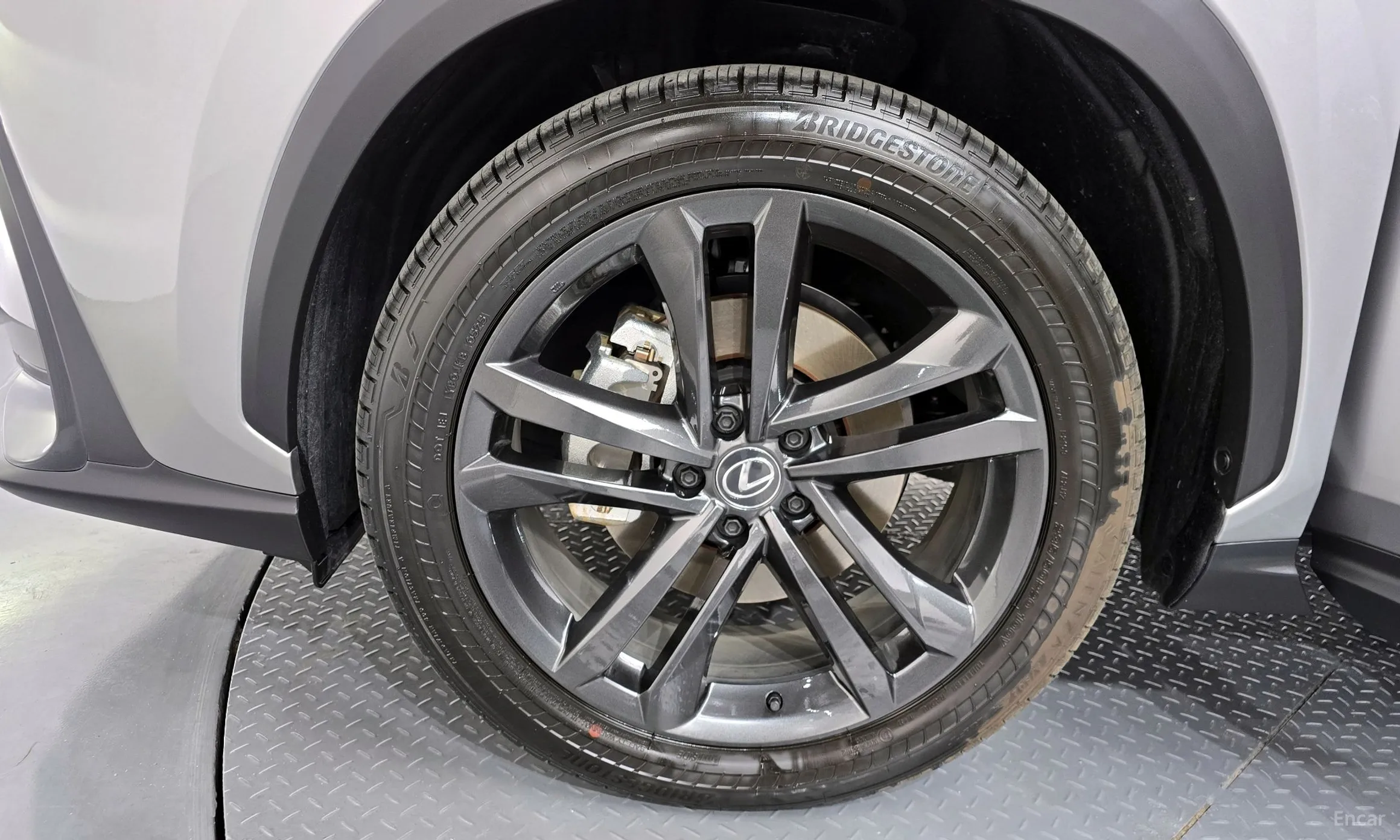 Lexus NX350h Gen 2 превью 5