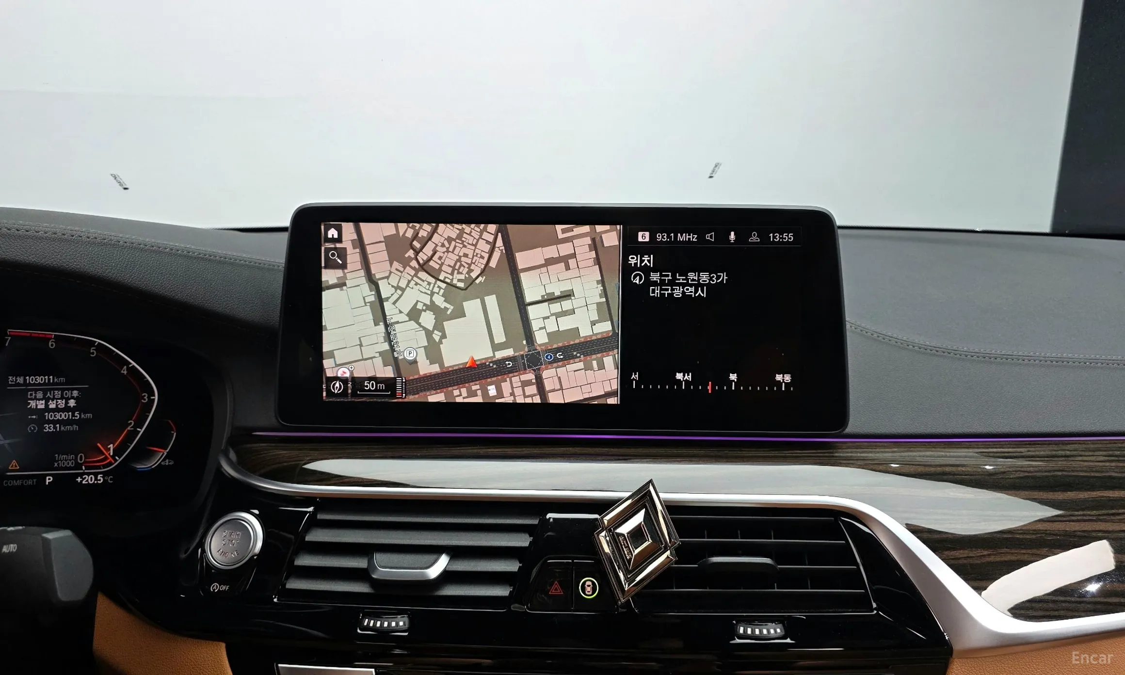 BMW 5 Series (G30) превью 14