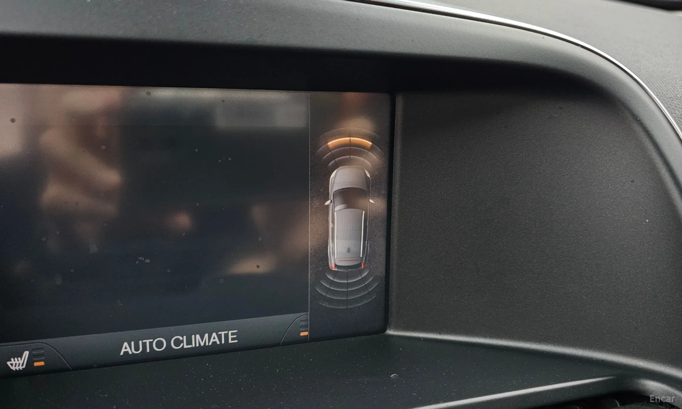 Volvo XC60 превью 16