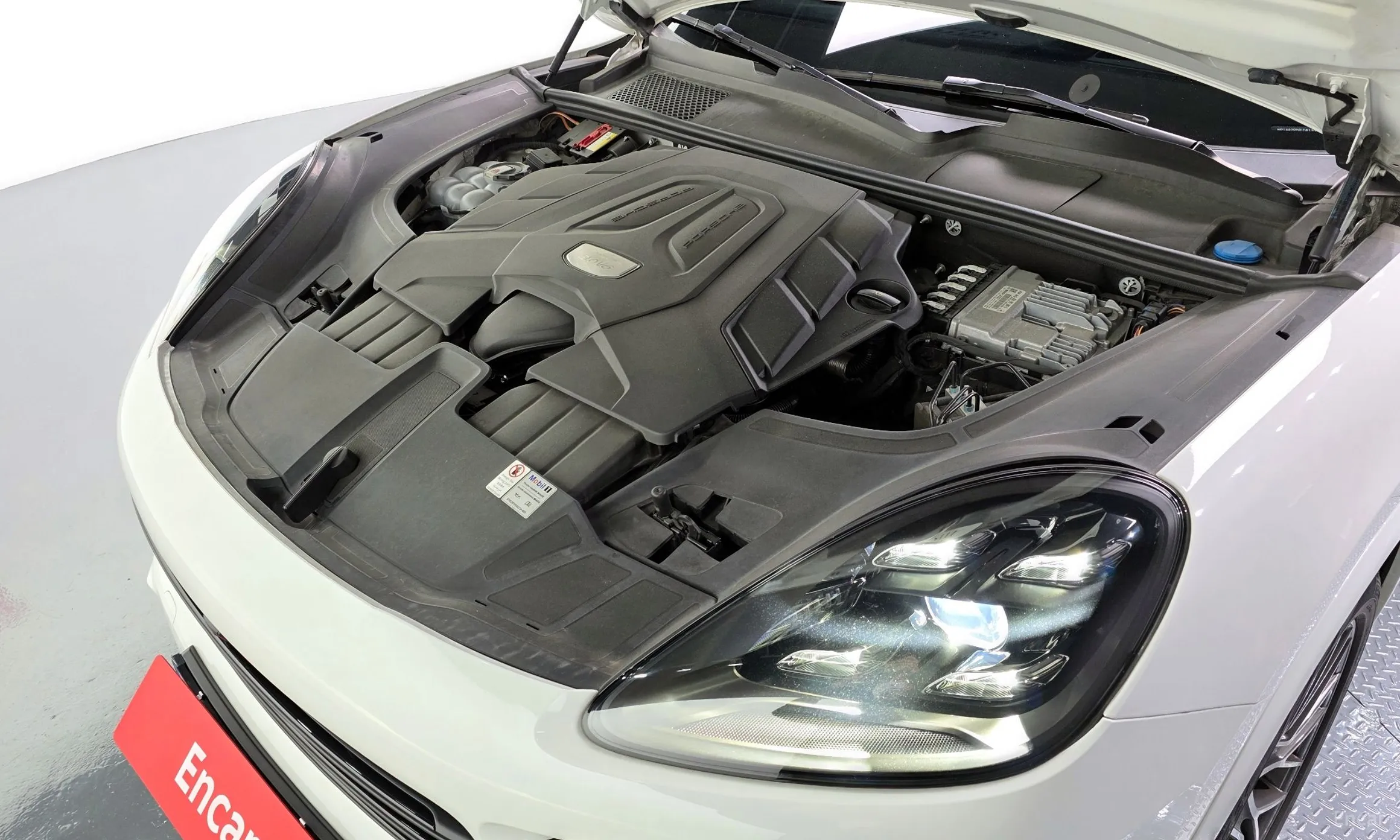 Porsche Cayenne (PO536) превью 6