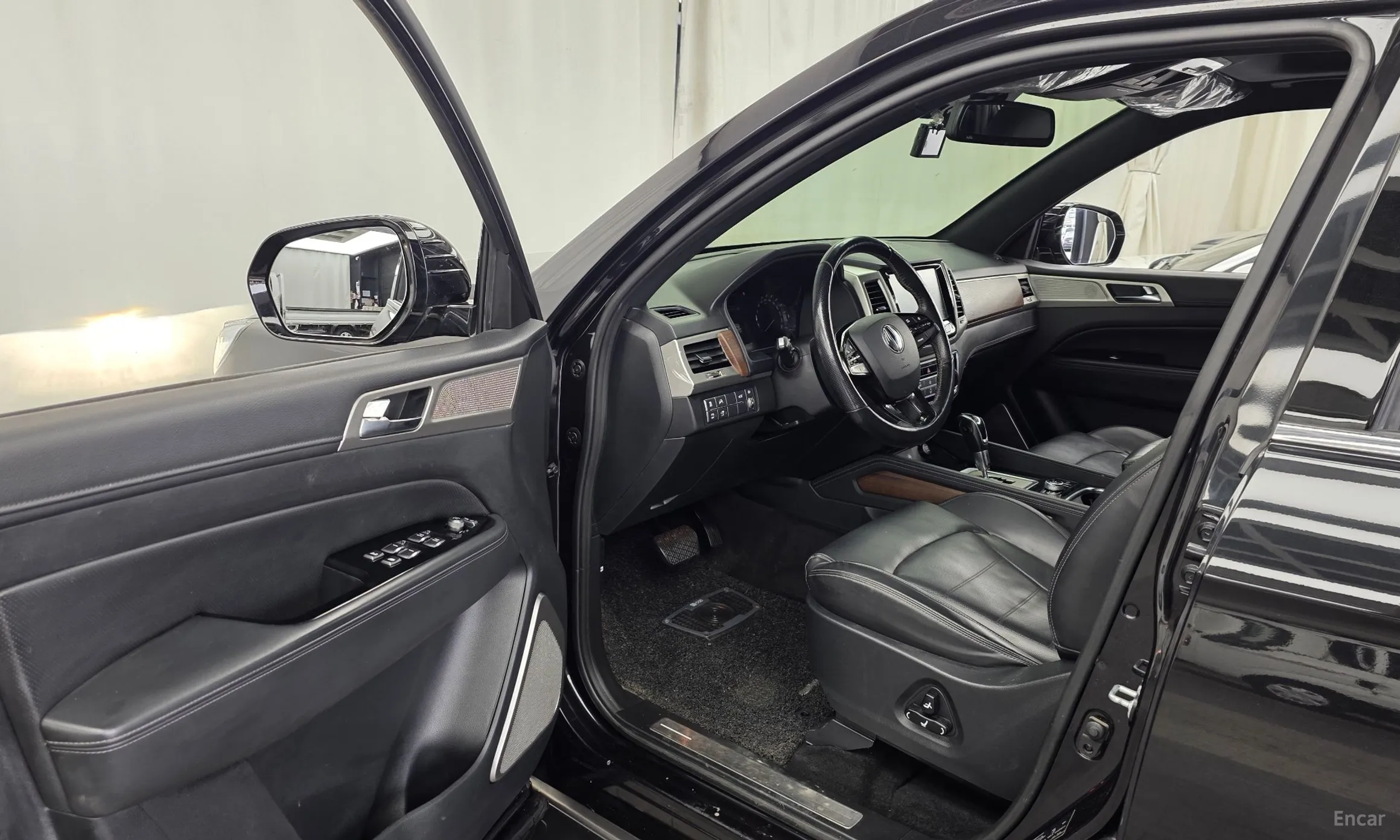 KG Mobility (SsangYong) G4 Rexton превью 10