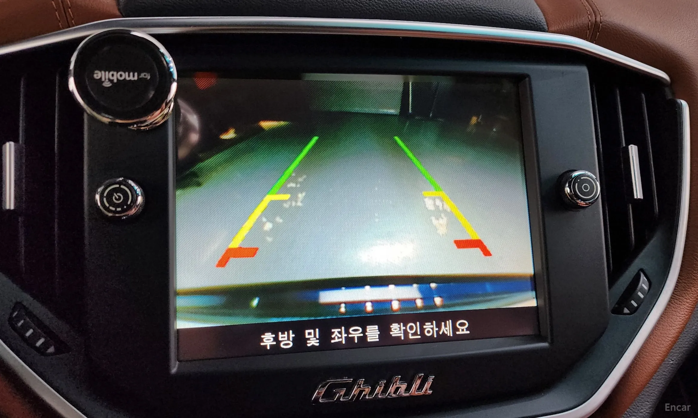 Maserati Ghibli превью 14