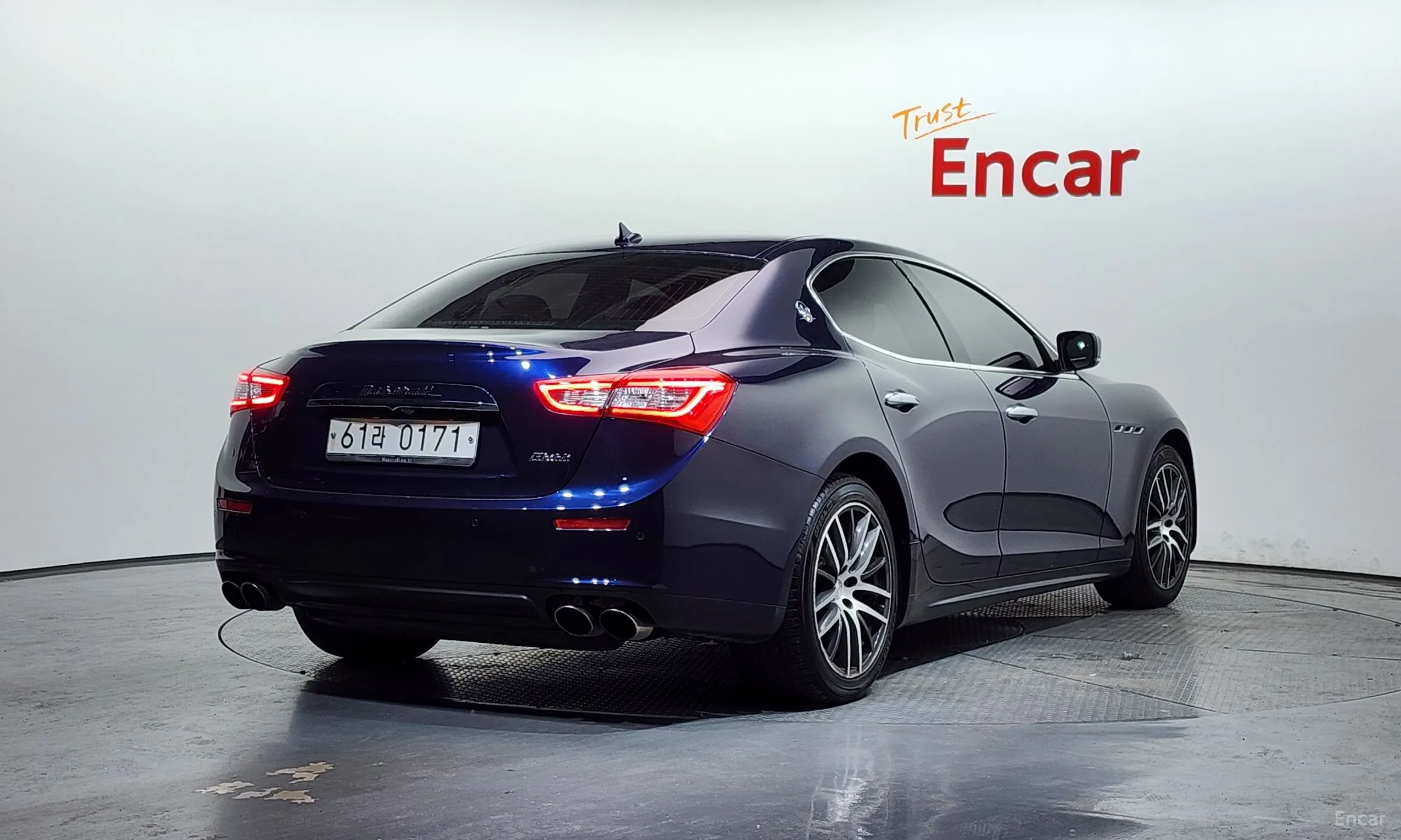 Maserati Ghibli превью 2