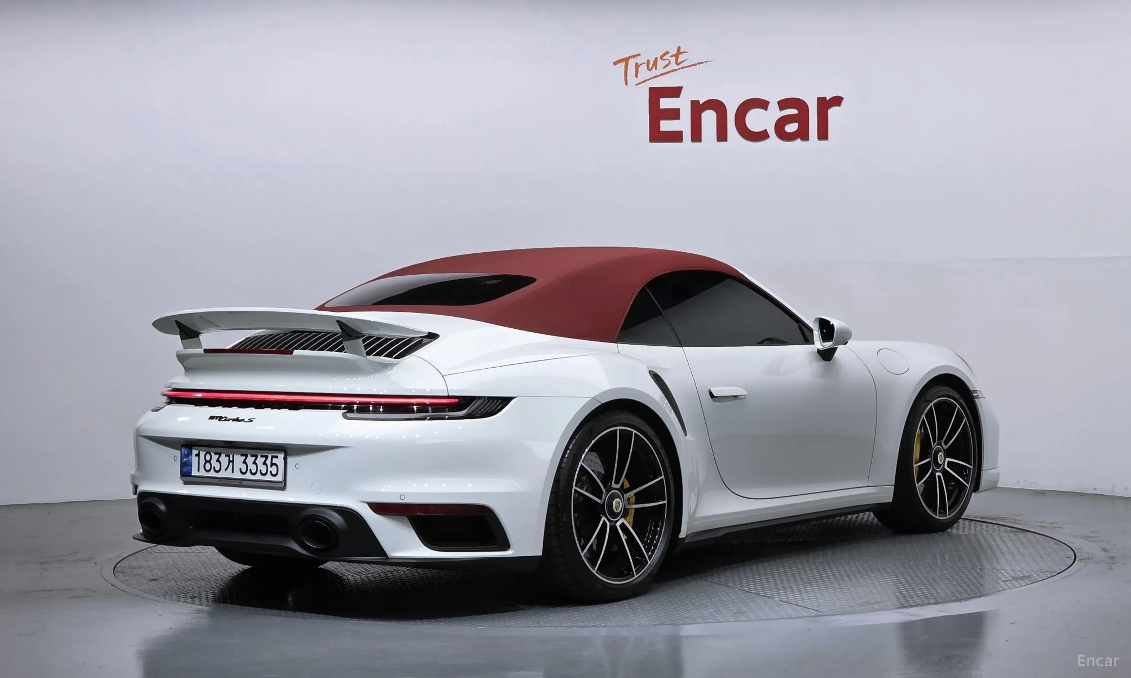 Porsche 911 (992) превью 2